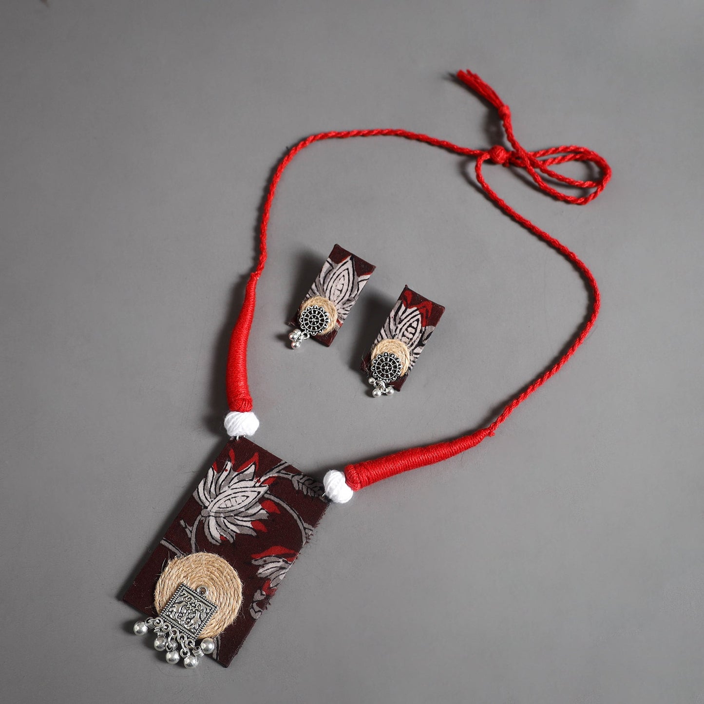 Handmade GS Jute Fabart Necklace Set