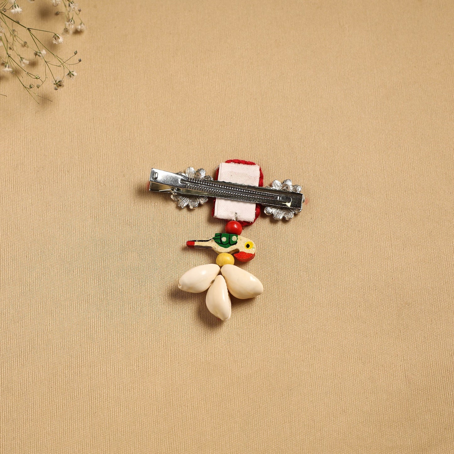 Handmade gs shell & thread work hair clip 27 - handcrafted