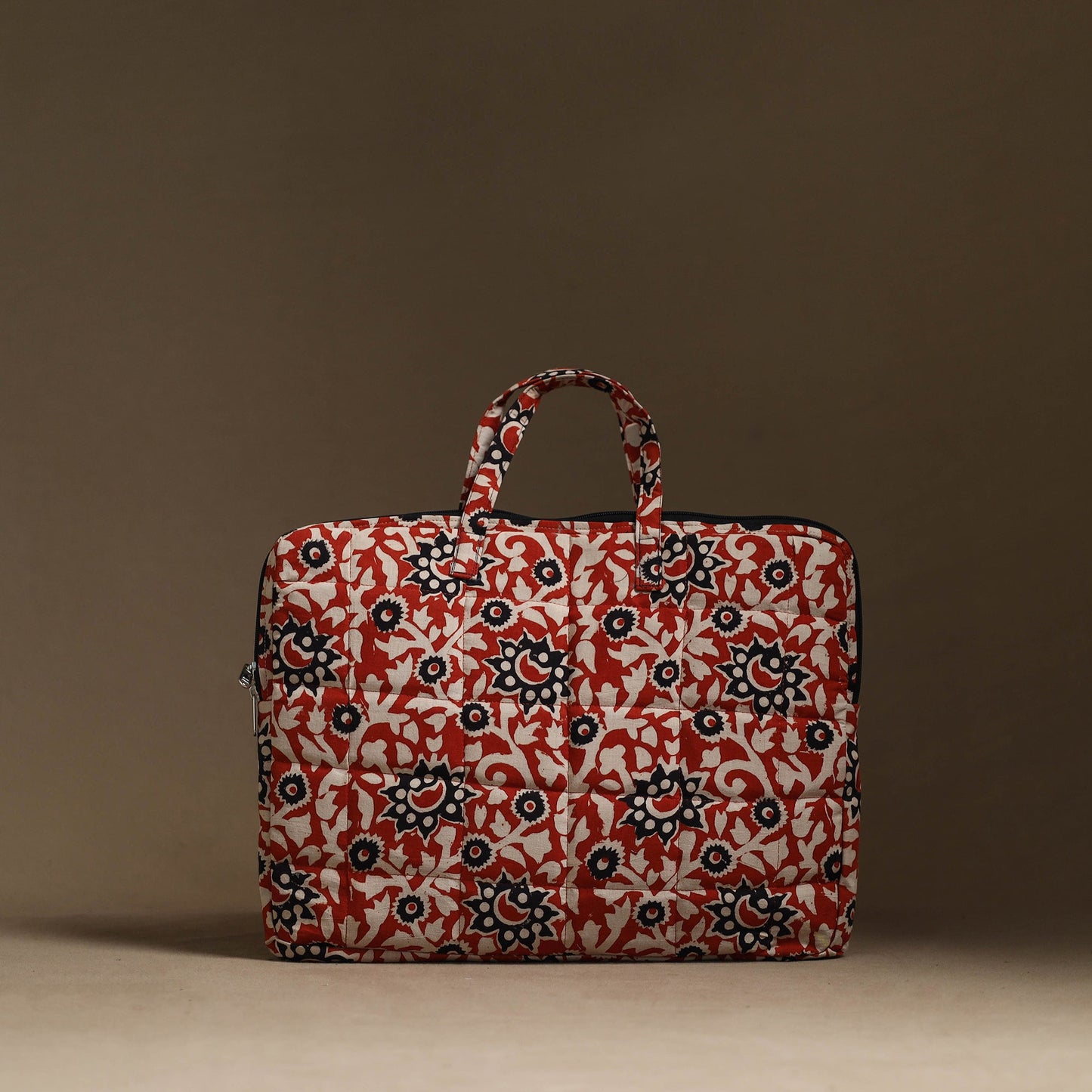 Red Handmade Quilted Cotton Laptop Bag (13 x 16 in)