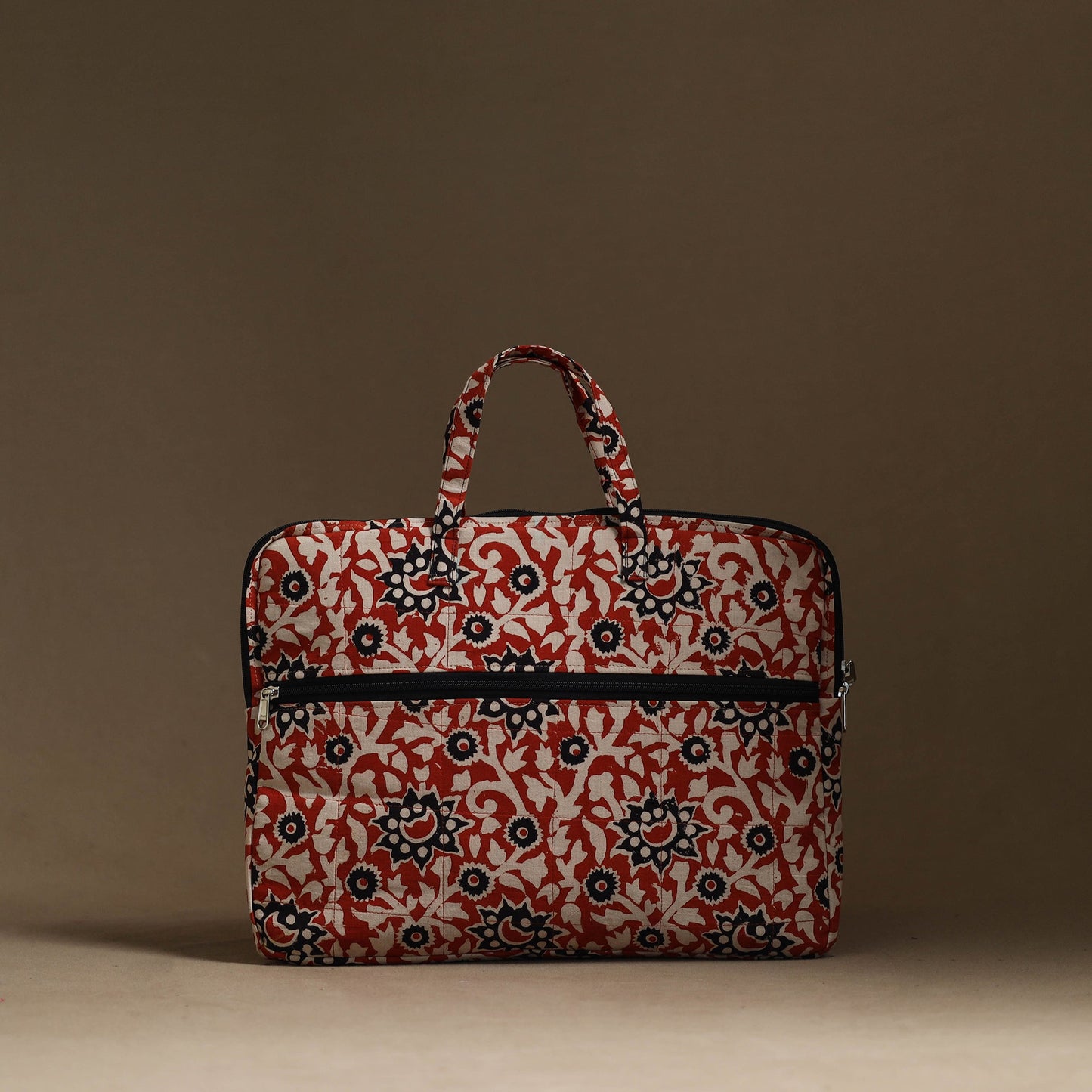 Red Handmade Quilted Cotton Laptop Bag (13 x 16 in)