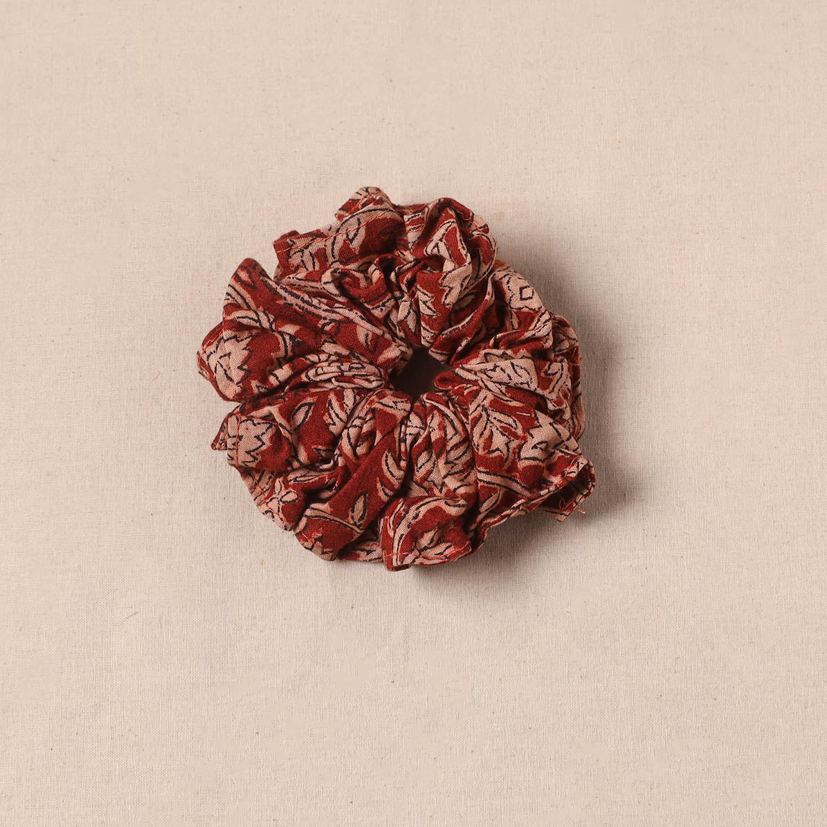 Handmade rubber band/scrunchie 132 - handcrafted