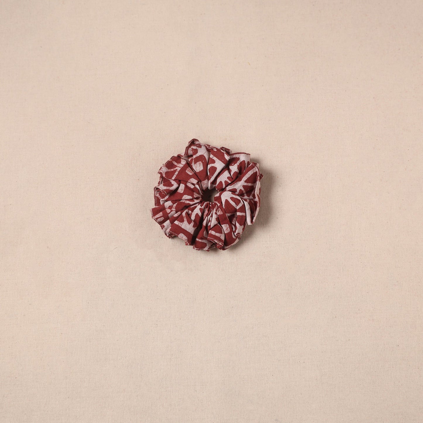 Handmade rubber band/scrunchie 136 - handcrafted