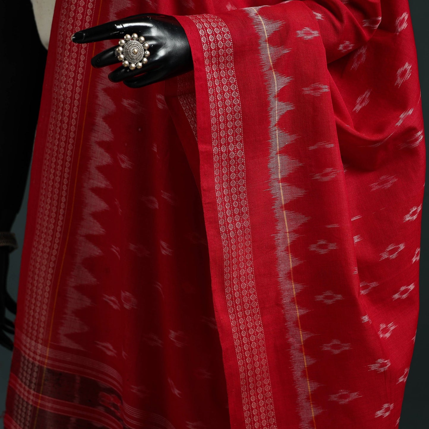 Ikat handloom cotton sambalpuri dupatta 17 - handcrafted