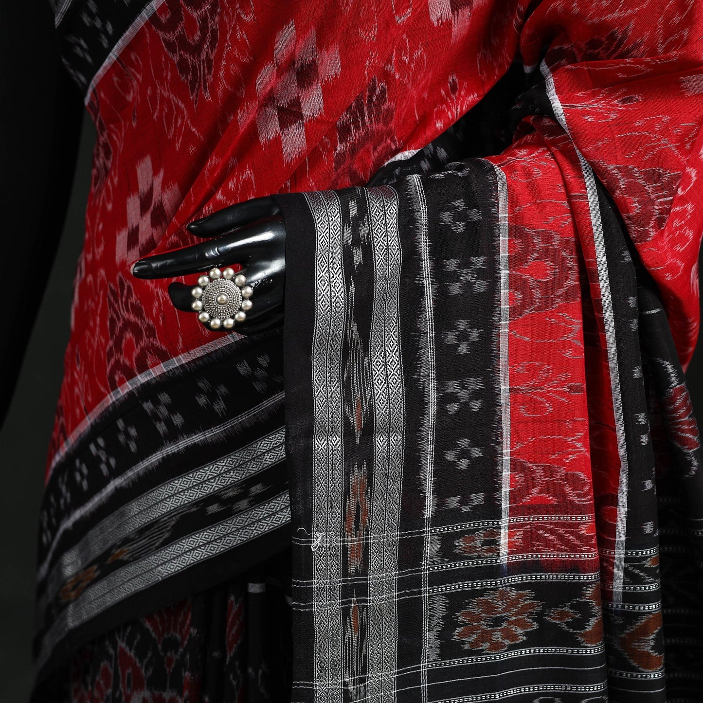 Ikat handloom cotton sambalpuri saree 08 - handcrafted
