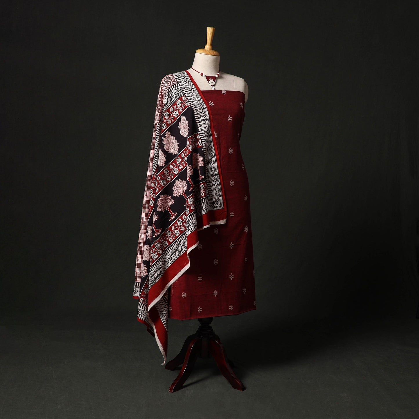 Jacquard cotton 2pc unstitched dress material