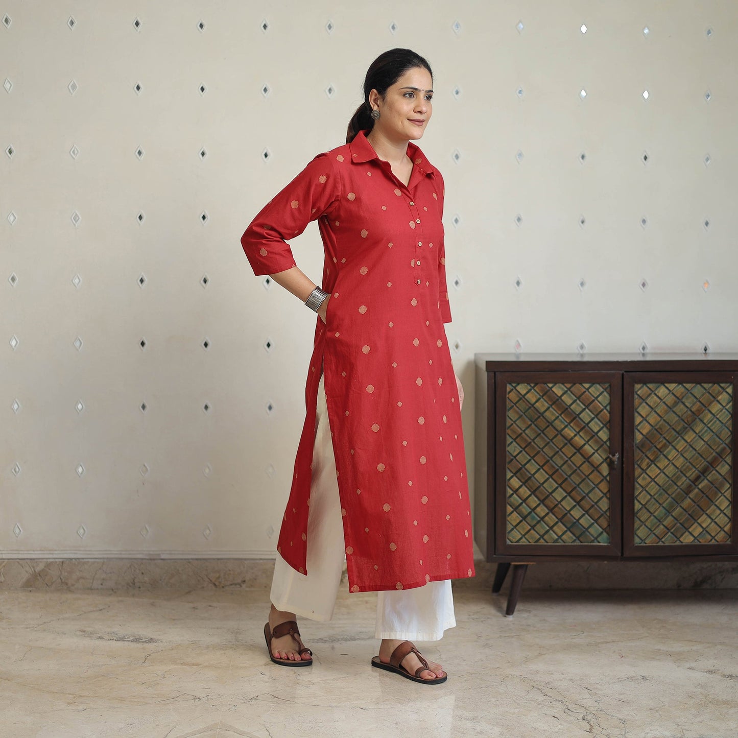 Buy Elegant Jacquard Kurta for Women