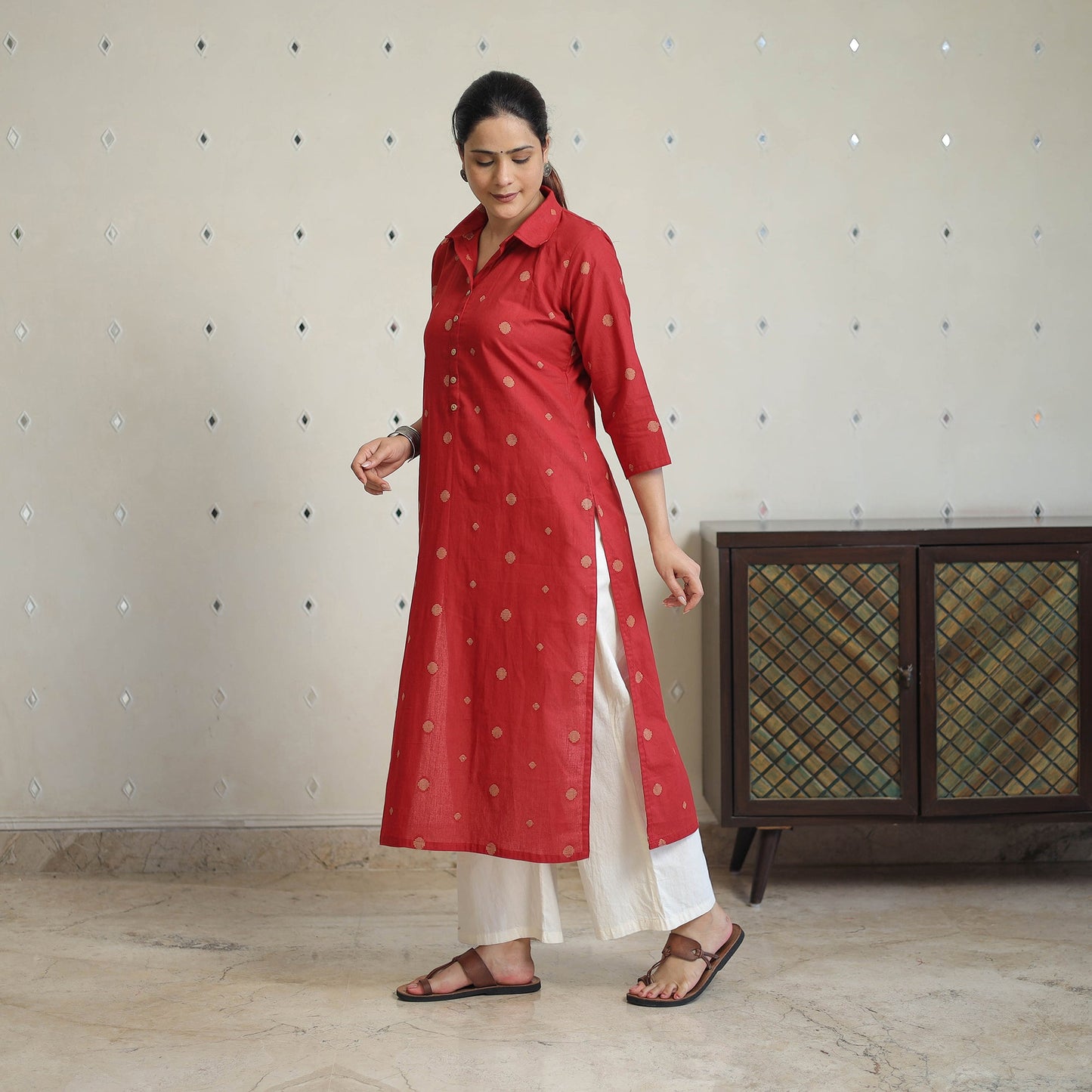 Buy Elegant Jacquard Kurta for Women