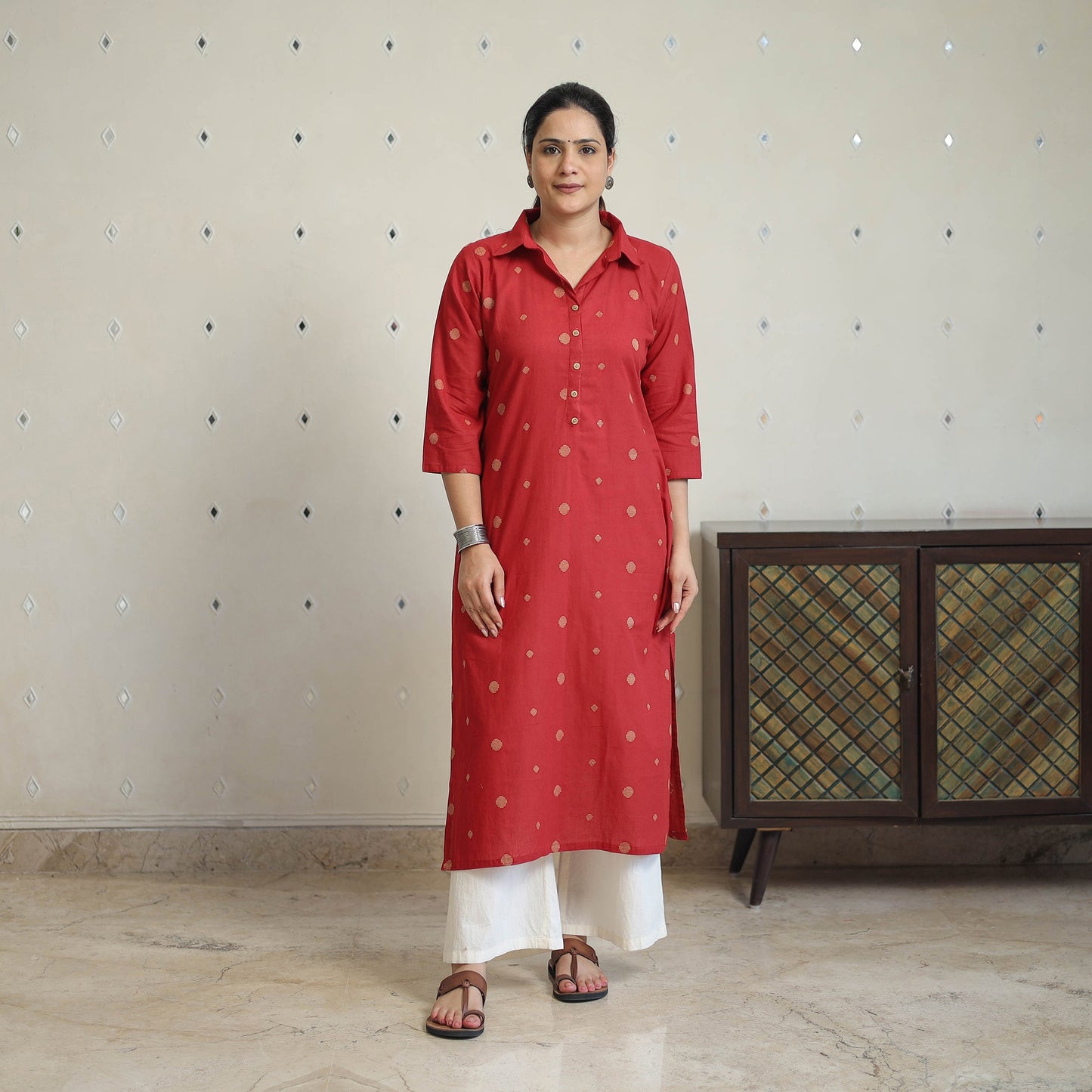Buy Elegant Jacquard Kurta for Women