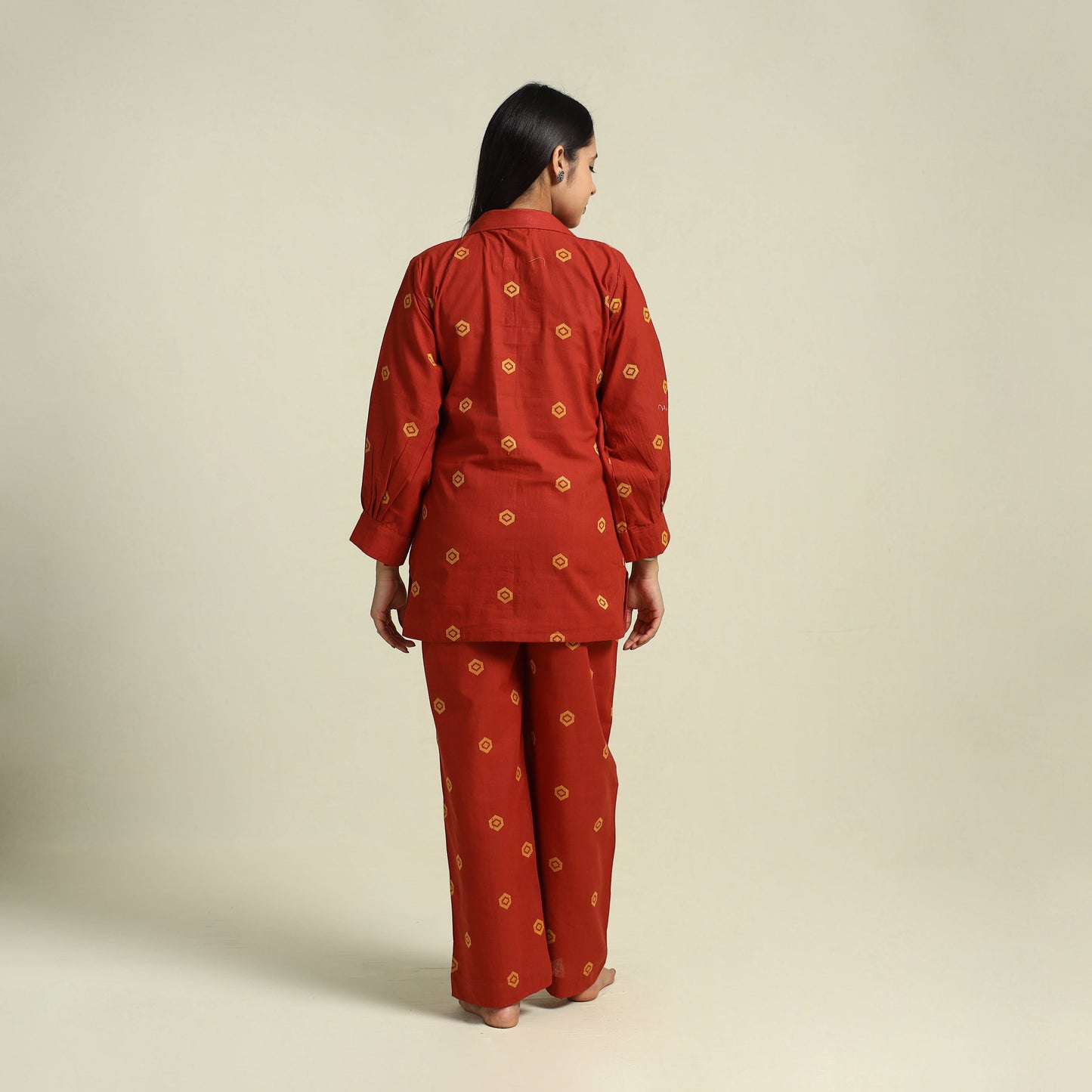 Red Jacquard Cotton Top & Pyjama Night Suit Set