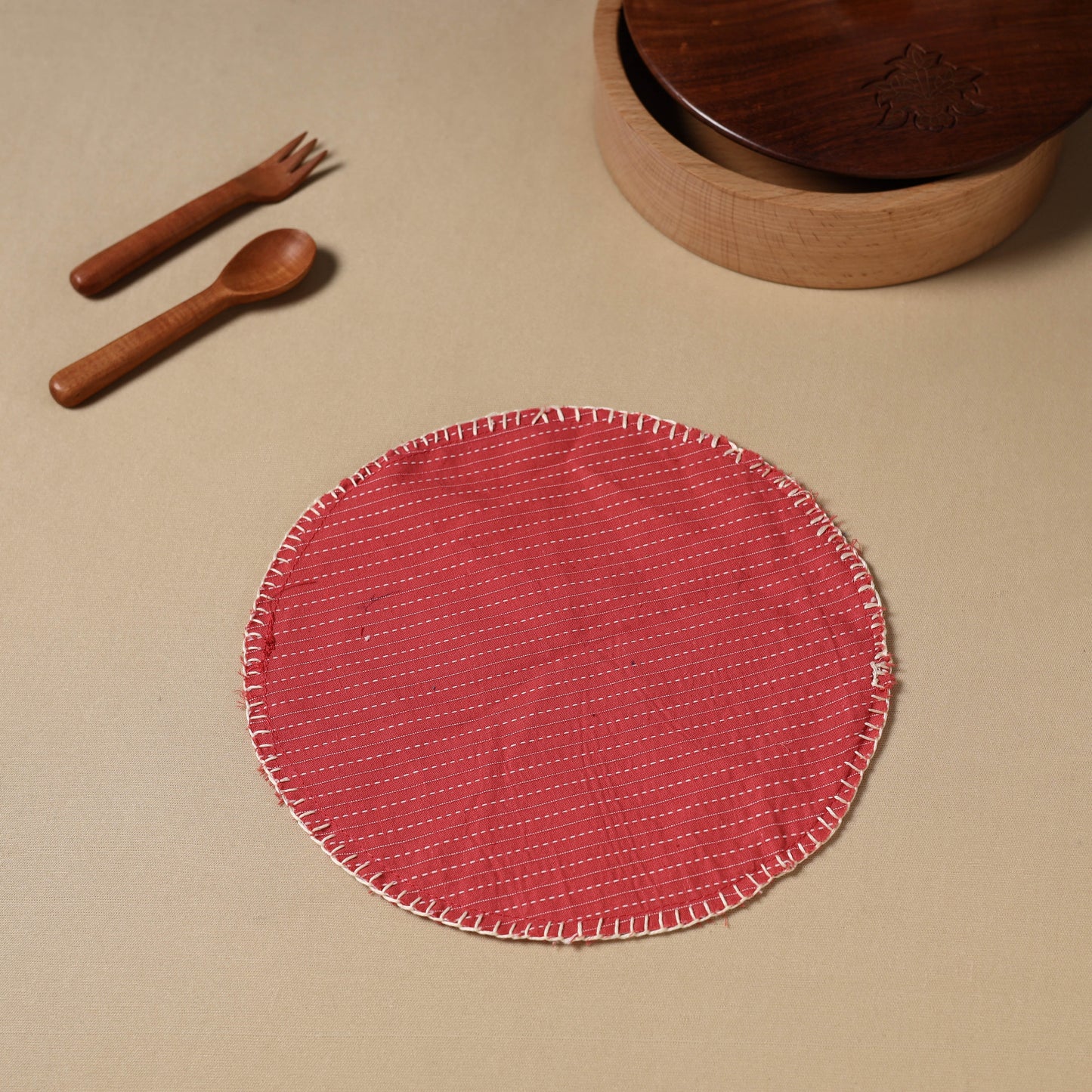 Red Kantha Stitch Cotton Hand Embroidery Roti Napkin 01