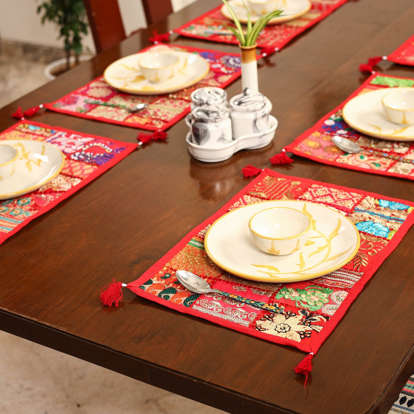 Red - khambadiya patchwork cotton table mats (set of 6) 03