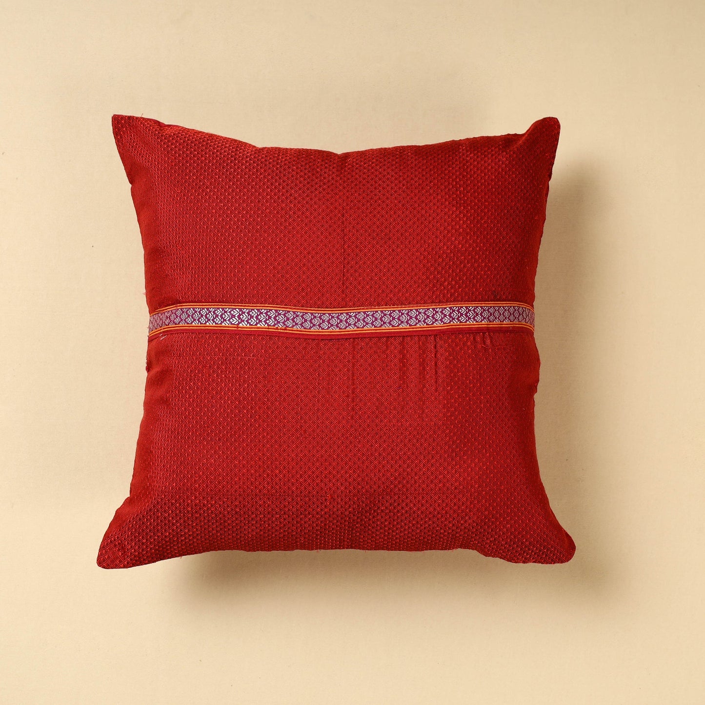 khun cushion cover