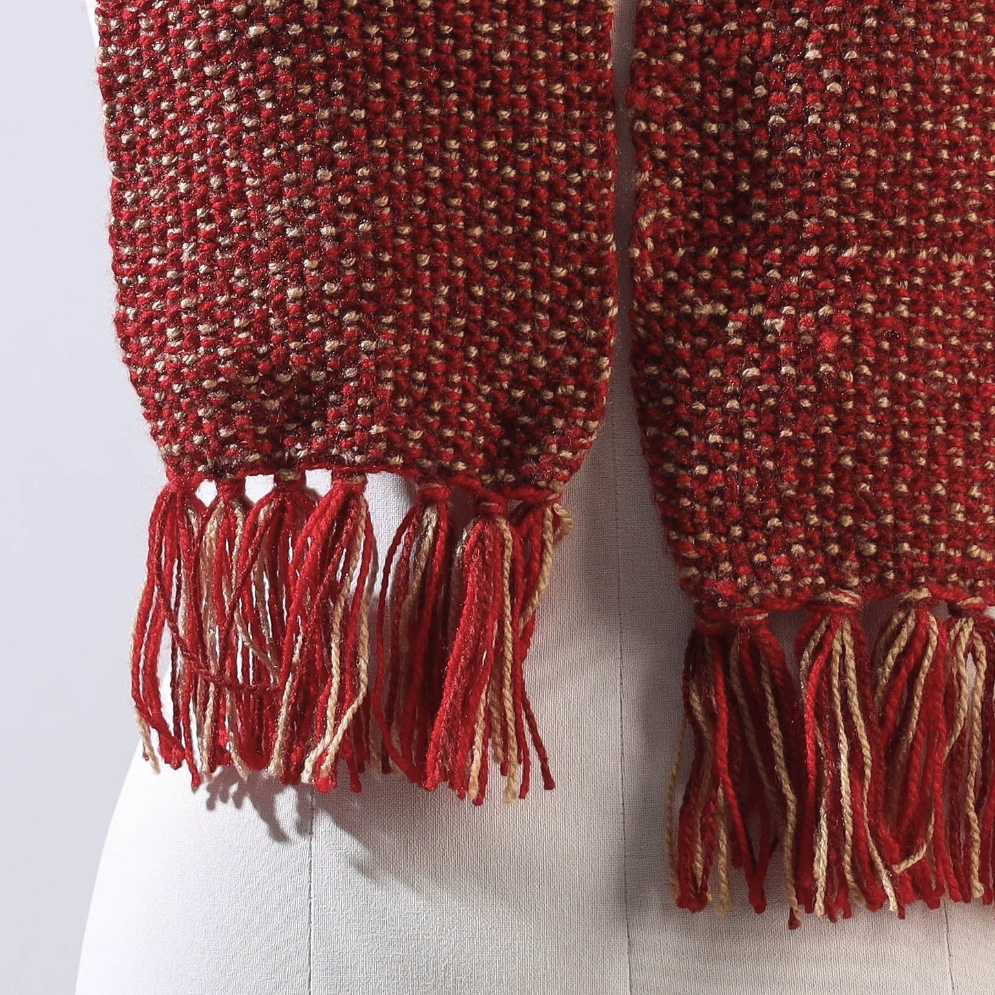Kumaun Hand Knitted Woolen Muffler