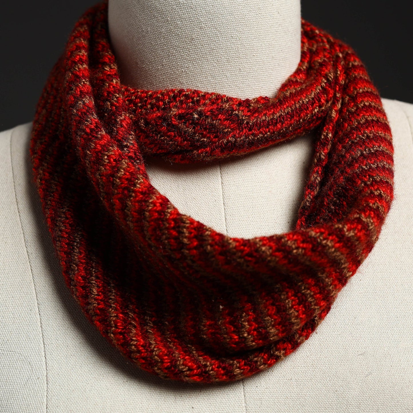 Red Kumaun Hand Knitted Woolen Neck Warmer