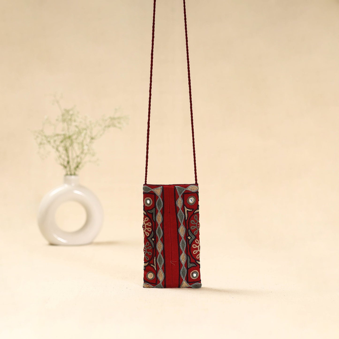 Kutch ahir hand embroidered sling dori mobile pouch 96