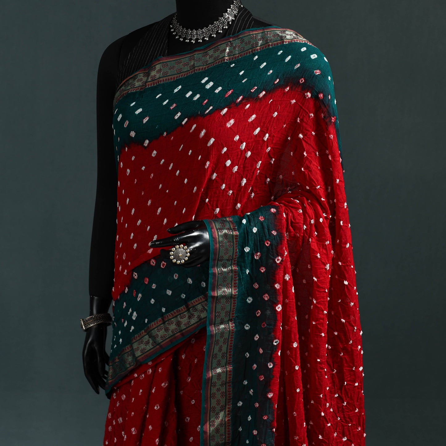 Kutch bandhani tie-dye cotton saree with blouse piece 06