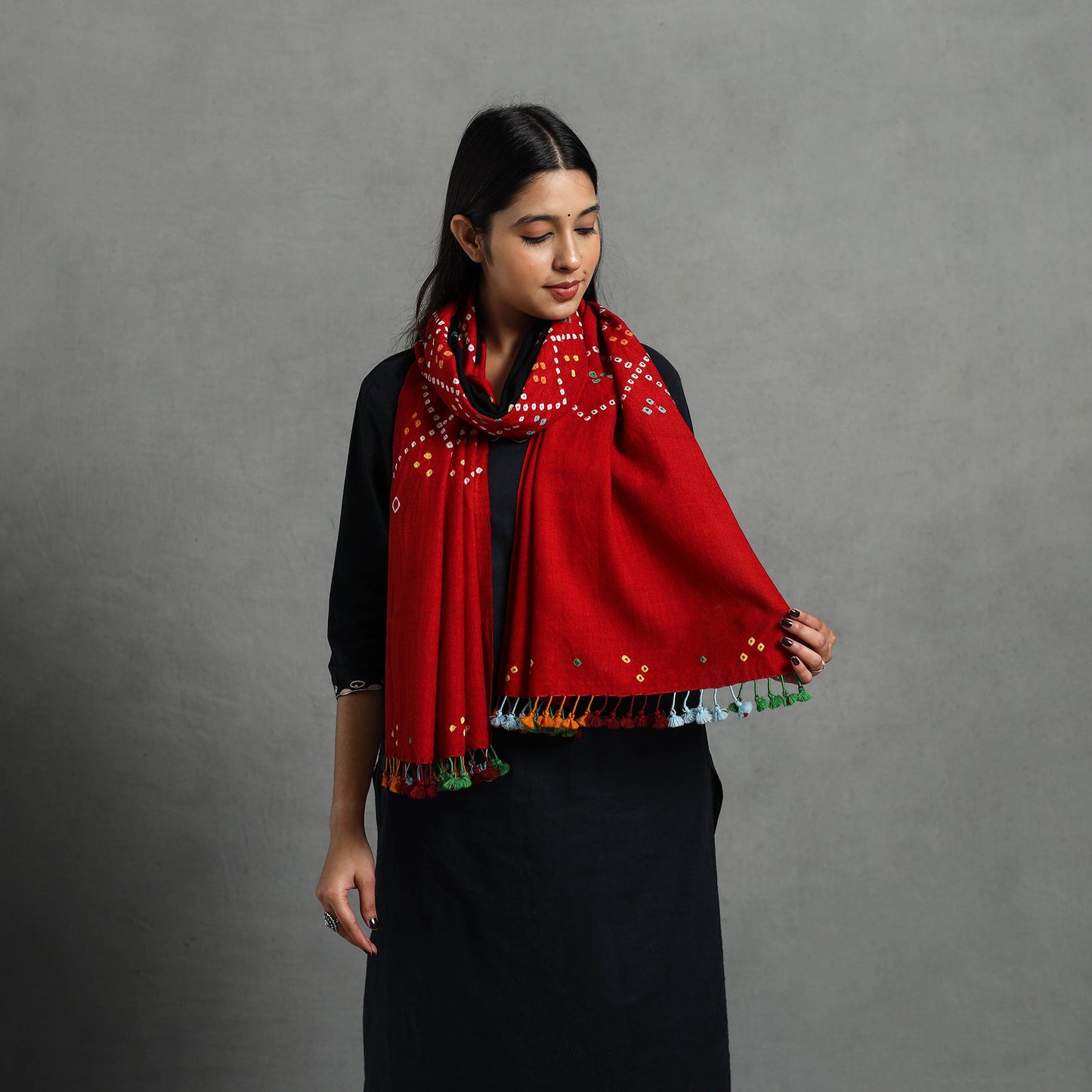 Red Kutch Handwoven Merino Wool Bandhani Stole