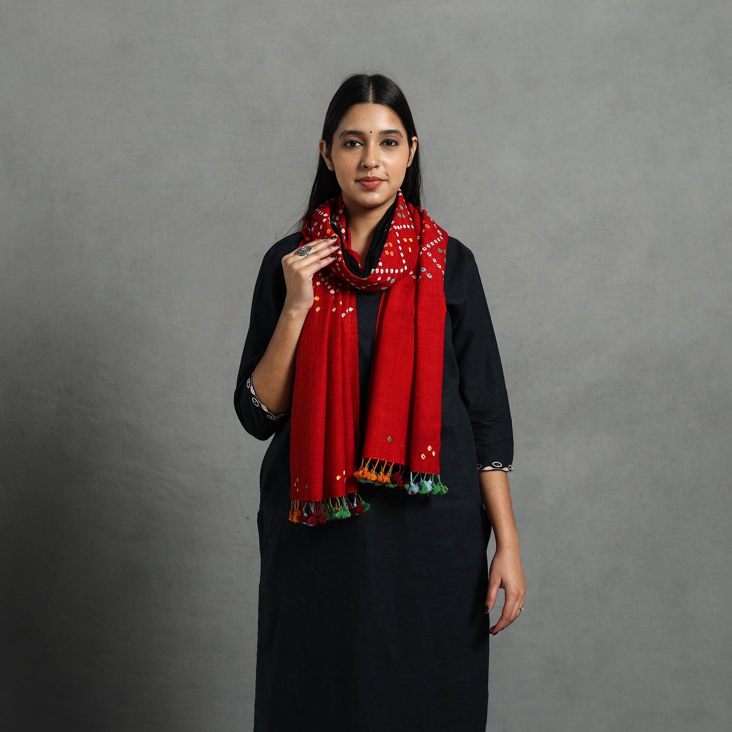 Red Kutch Handwoven Merino Wool Bandhani Stole