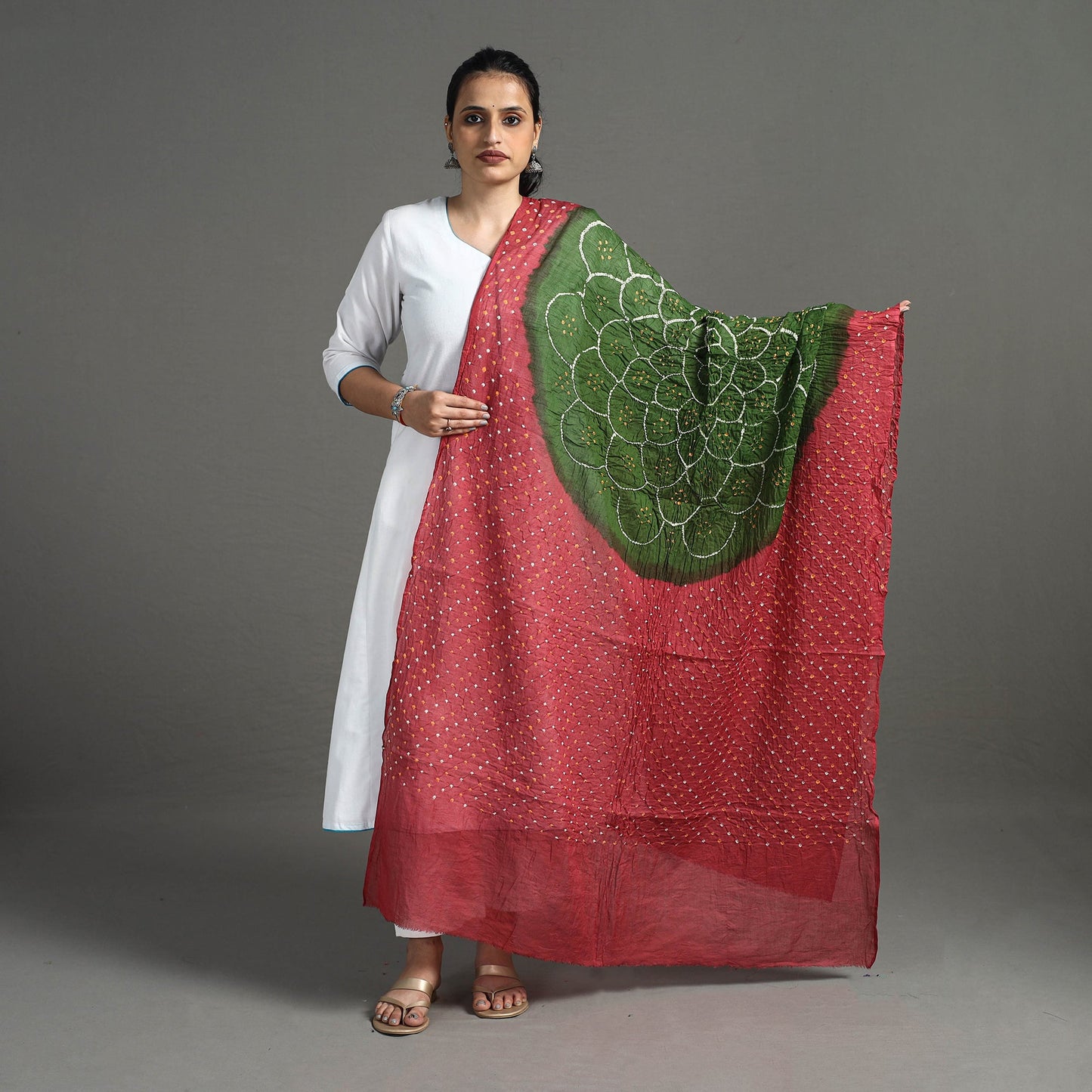 Kutch Bandhani Dupatta Online in India