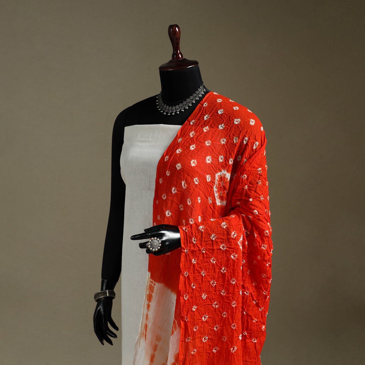 Kutch tie-dye mul cotton shibori bandhani dupatta 33