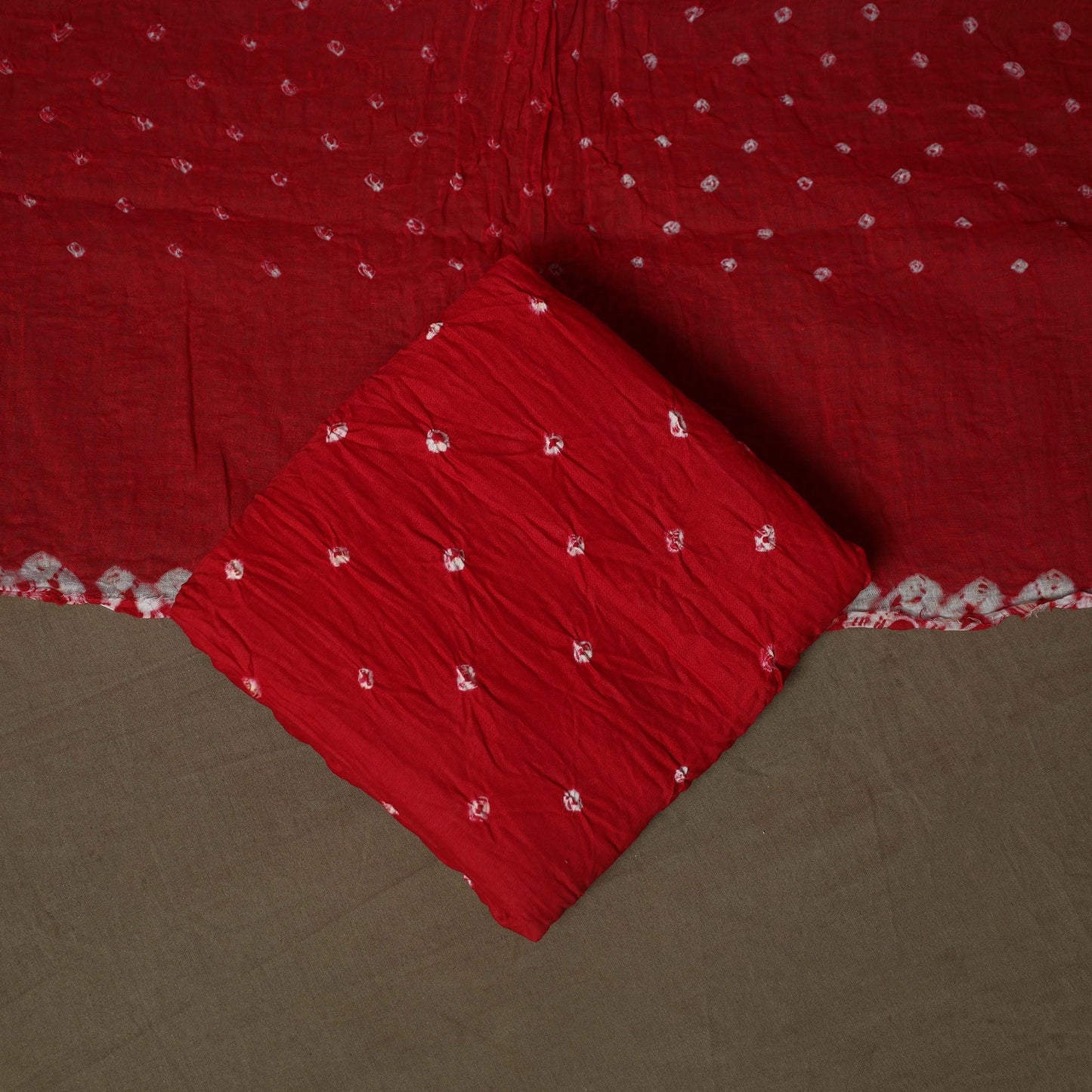 Kutch tie-dye satin cotton bandhani 3pc unstitched dress