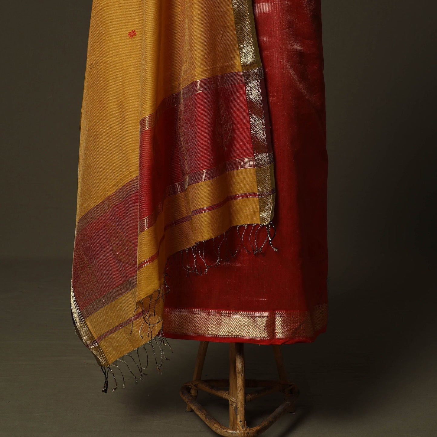 Maheshwari silk handloom zari buti 2pc unstitched dress