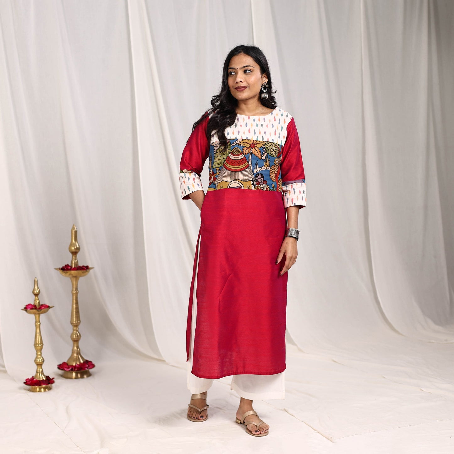 Red - mahira slub silk straight plain kurta with patchwork