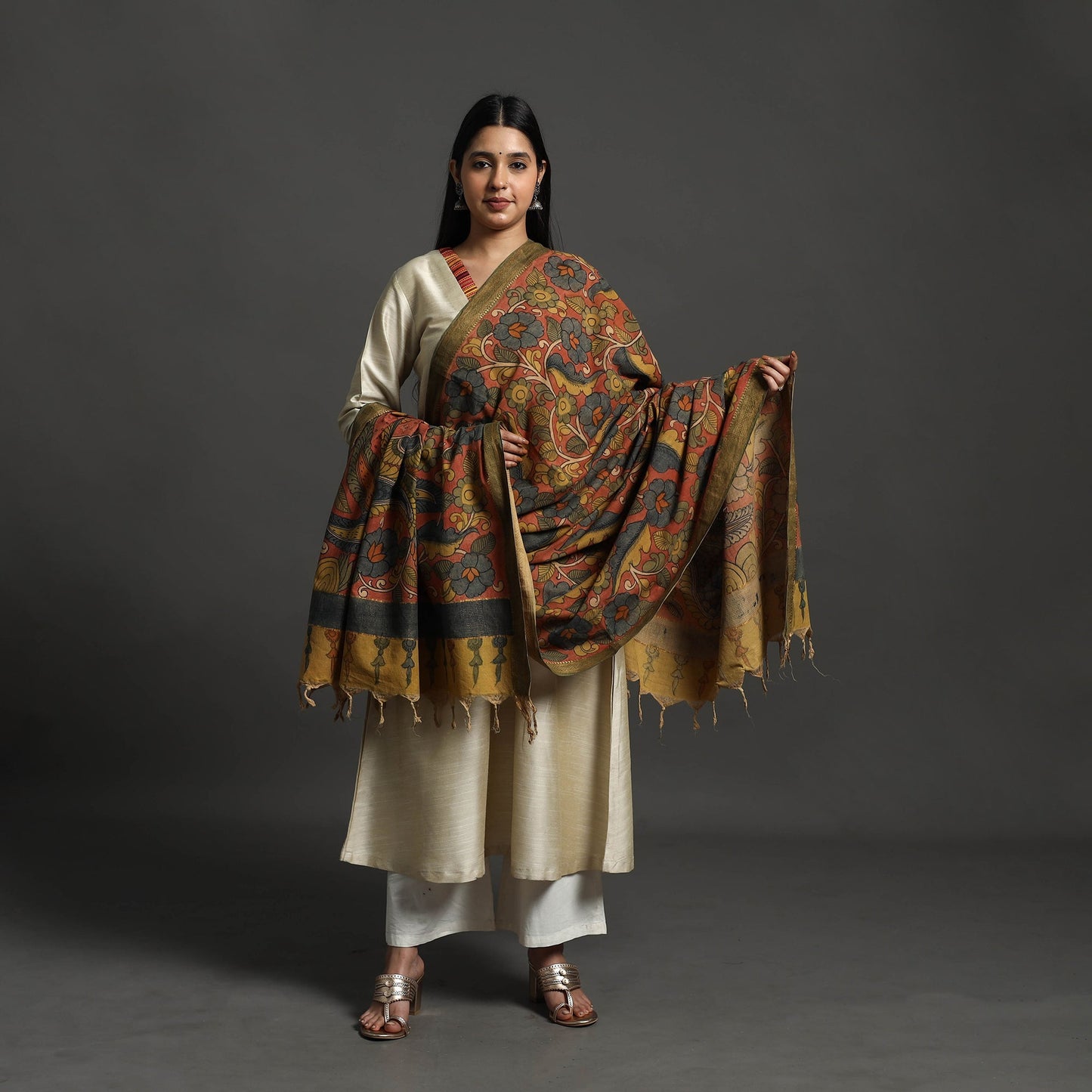 Red Mangalagiri Cotton Handpainted Pen Work Kalamkari Dupatta