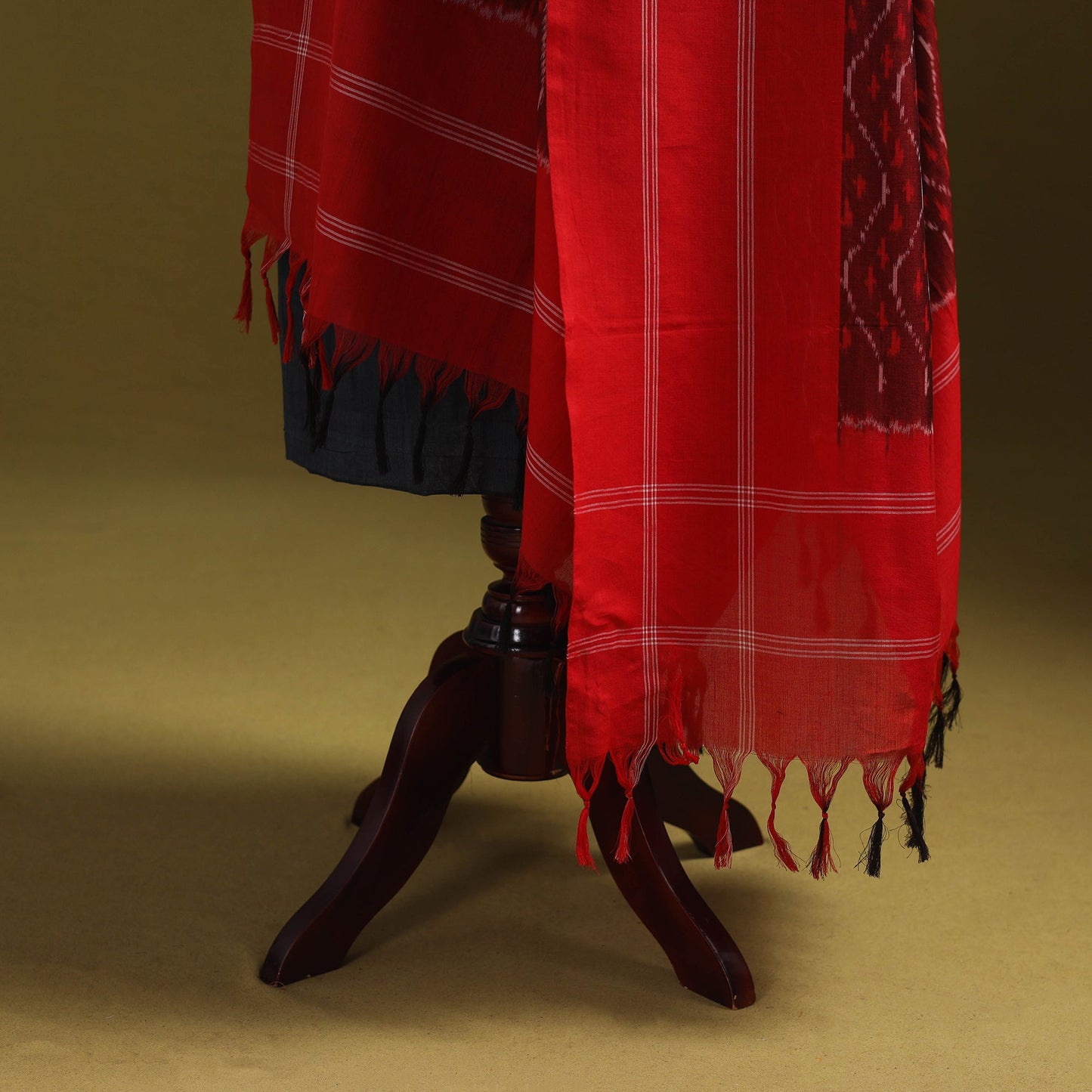 Red - mercerised cotton pochampally ikat dupatta 12
