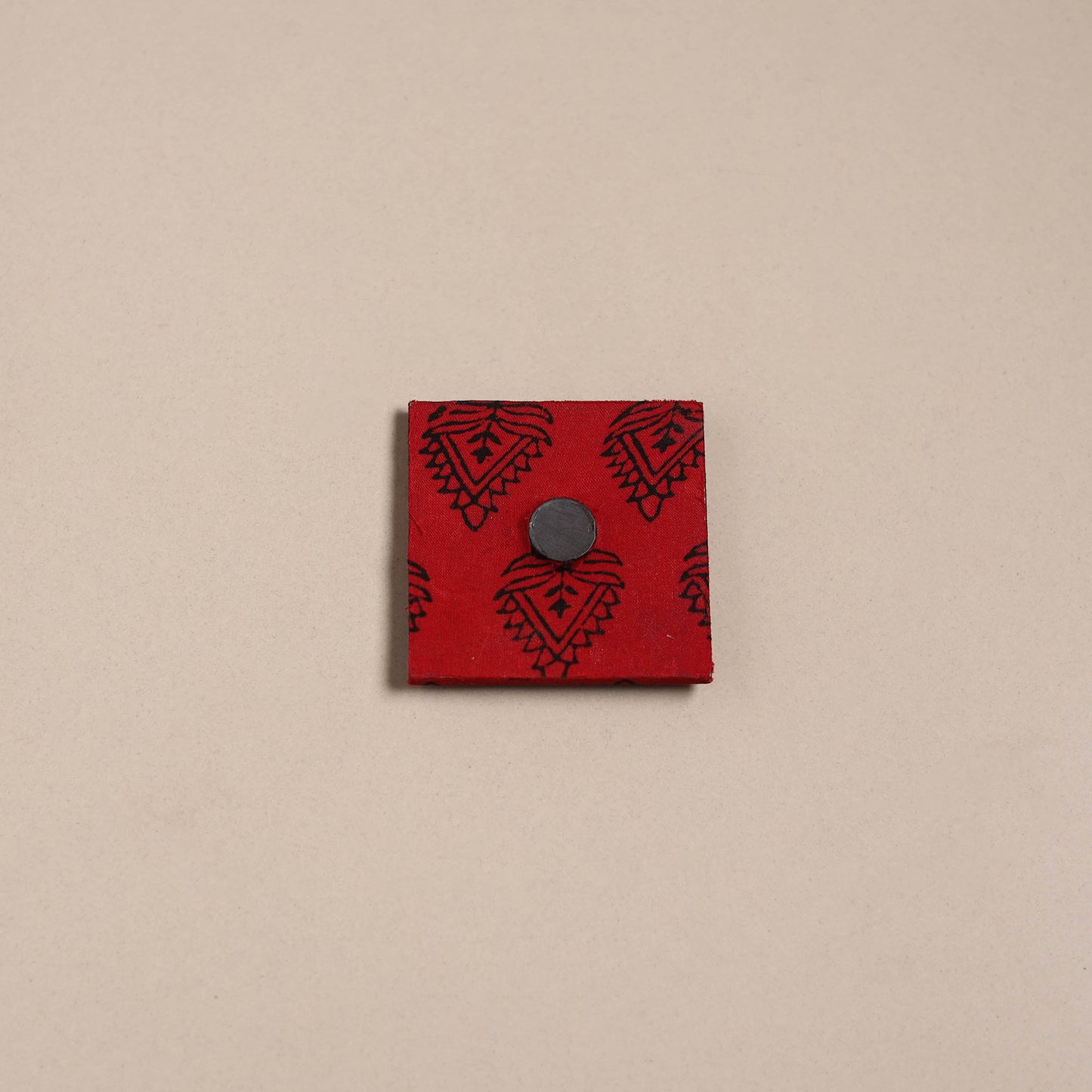 Mirror work handmade fabart jute magnet 34 - handcrafted