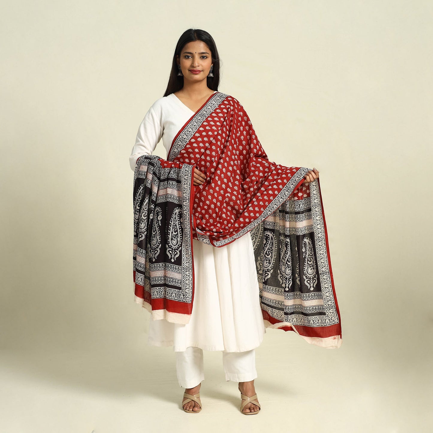 Red Natural Dye Mul Cotton Bagh Print Dupatta