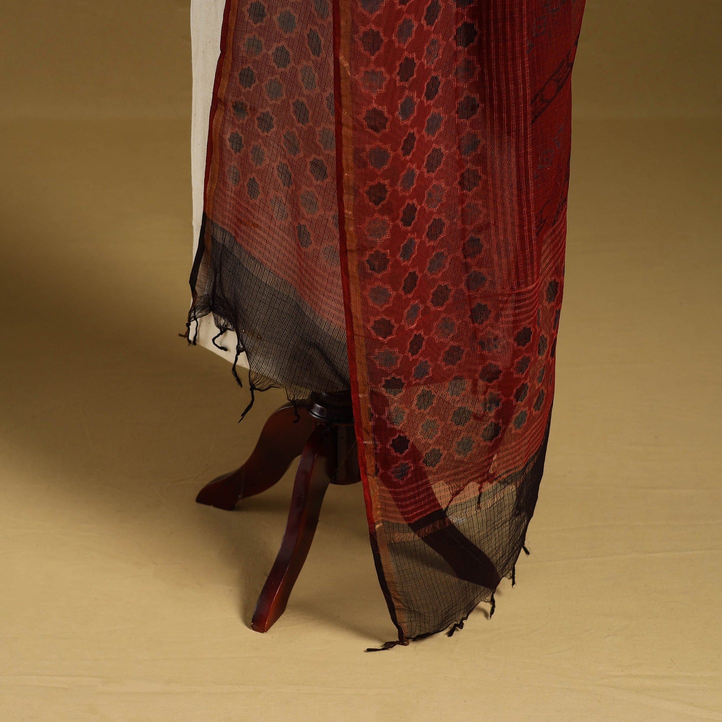 Red - natural dyed kota doria cotton dupatta 06