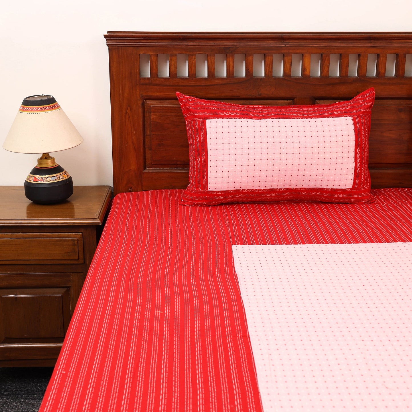 Buy Patchwork Cotton Double Jacquard Bedsheet Set