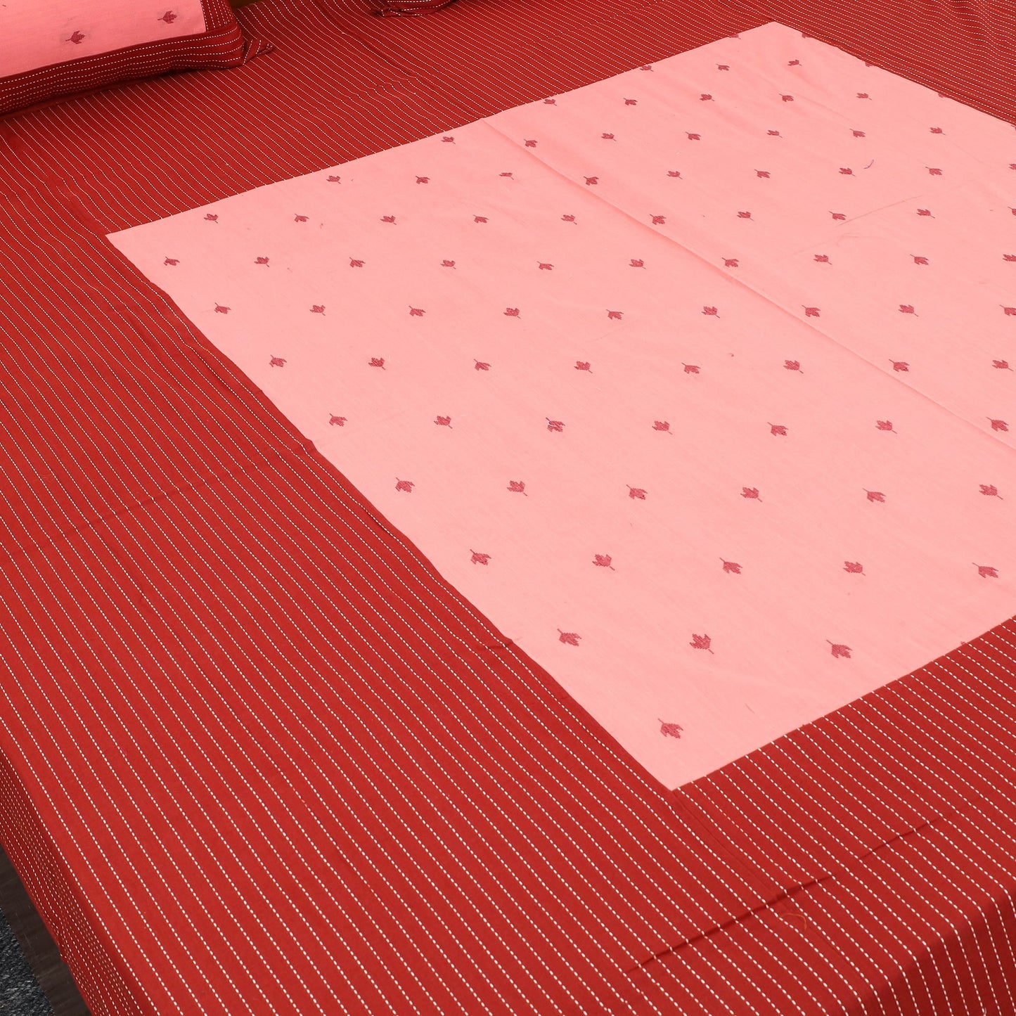 Red Patchwork Cotton Double Jacquard Bed Sheet Set