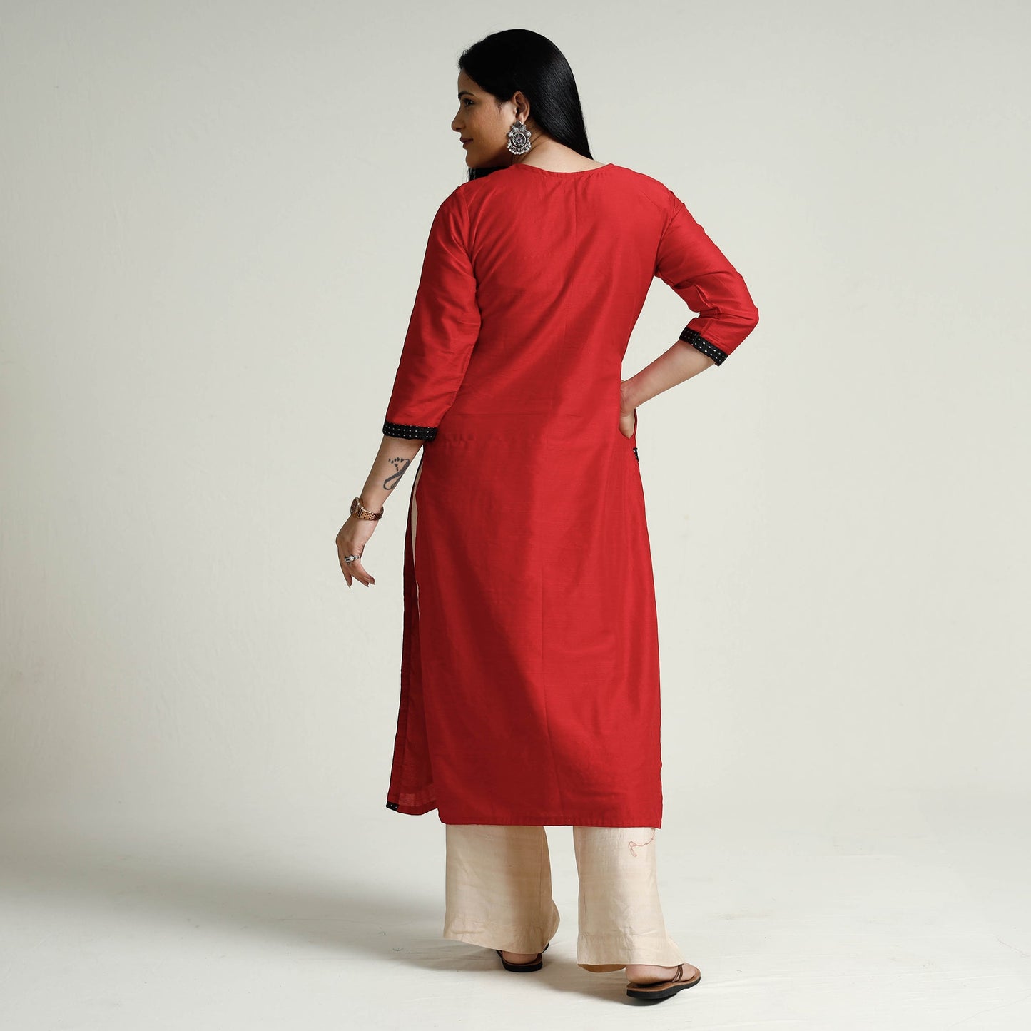 Buy Plain Silk Pintuck Long Kurta Online at iTokri.com