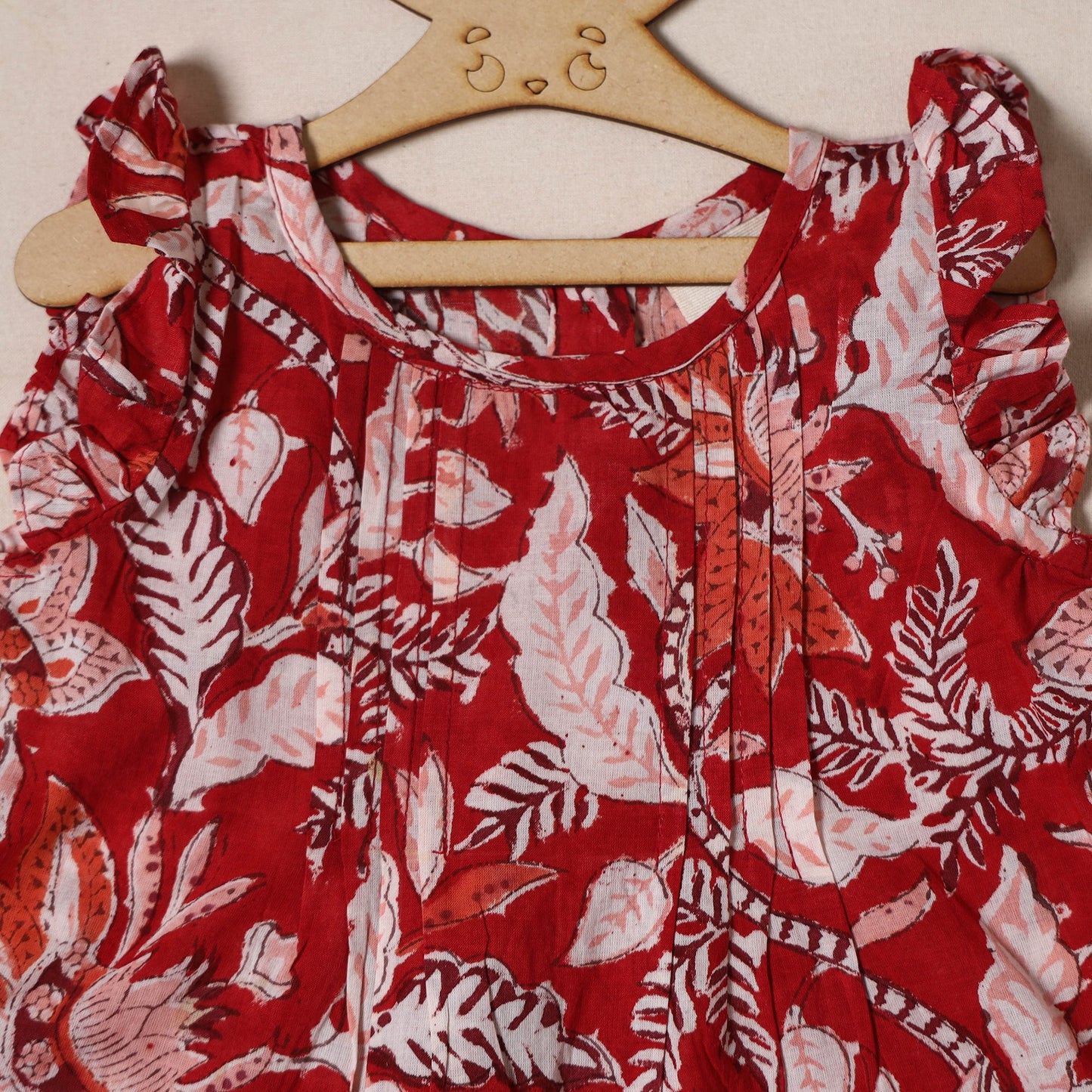 Red - pure cotton baby girls floral top & shorts (6-12