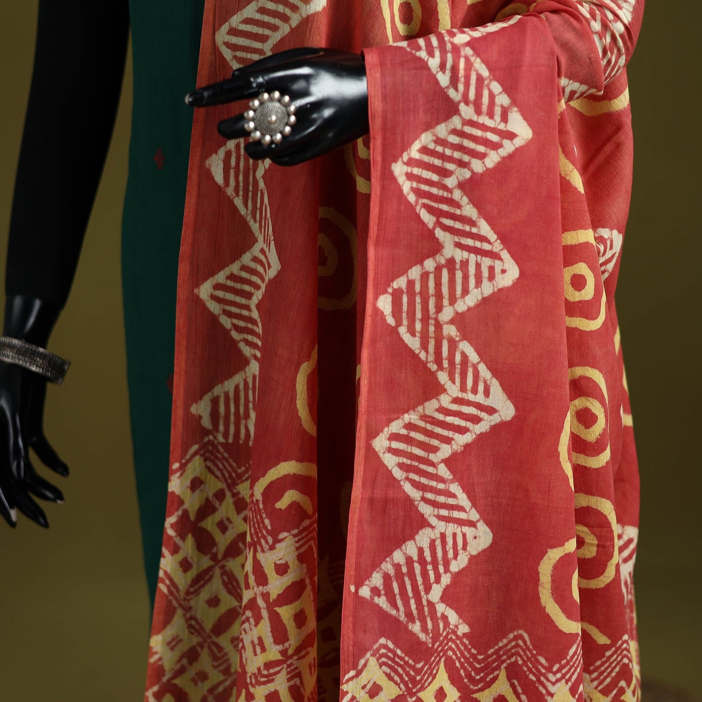 Red - pure mul cotton hand dabu bagru dupatta 01