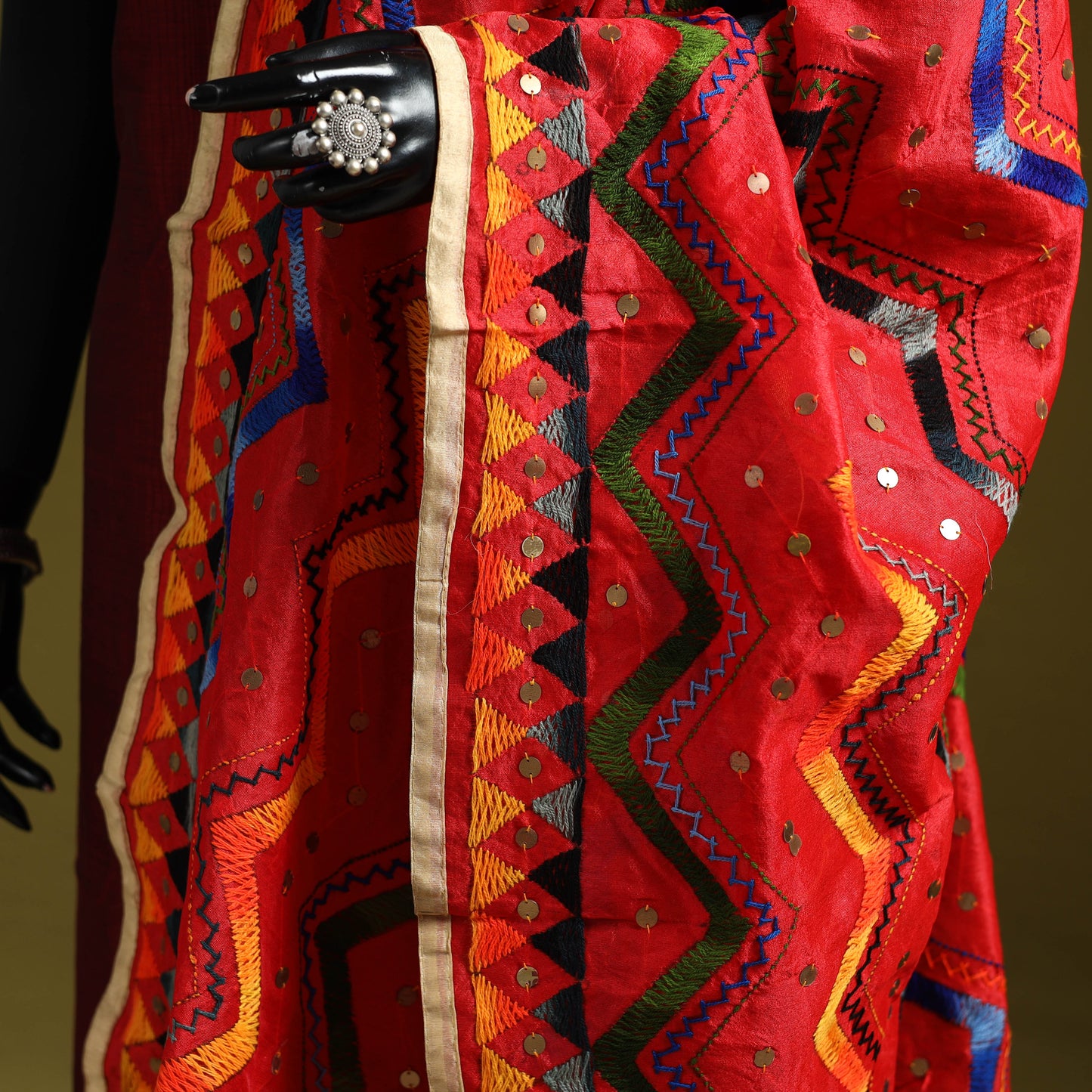 Ranihati chanderi silk zig zag hand embroidery dupatta 11