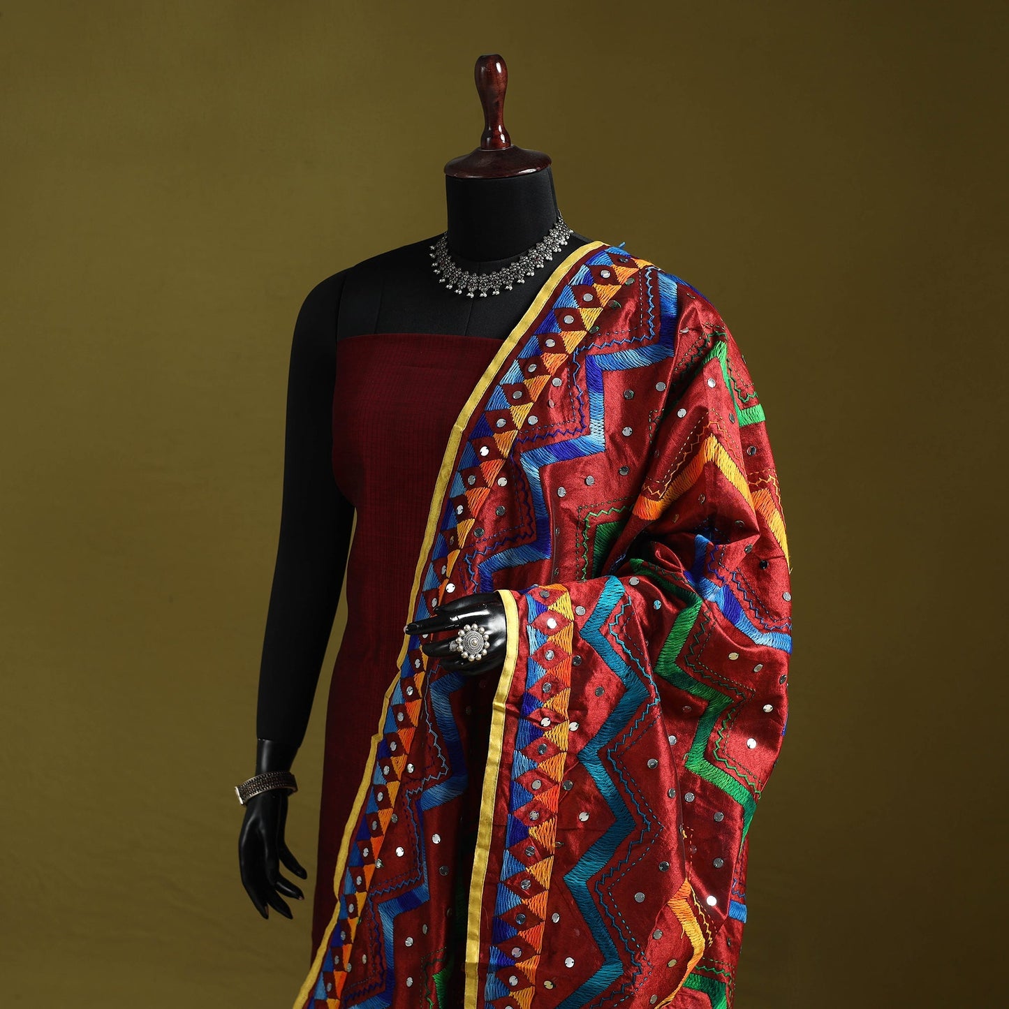 Ranihati chanderi silk zig zag hand embroidery dupatta 17