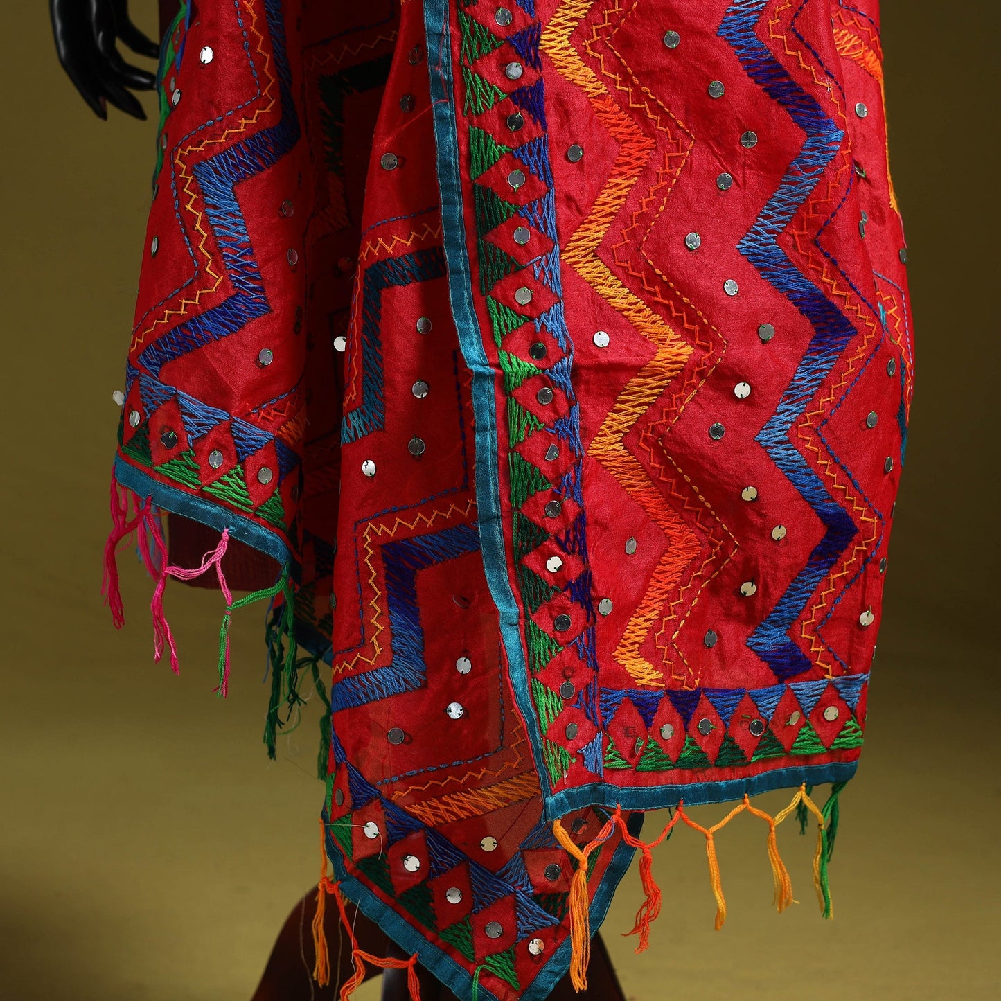 Ranihati chanderi silk zig zag hand embroidery dupatta 34