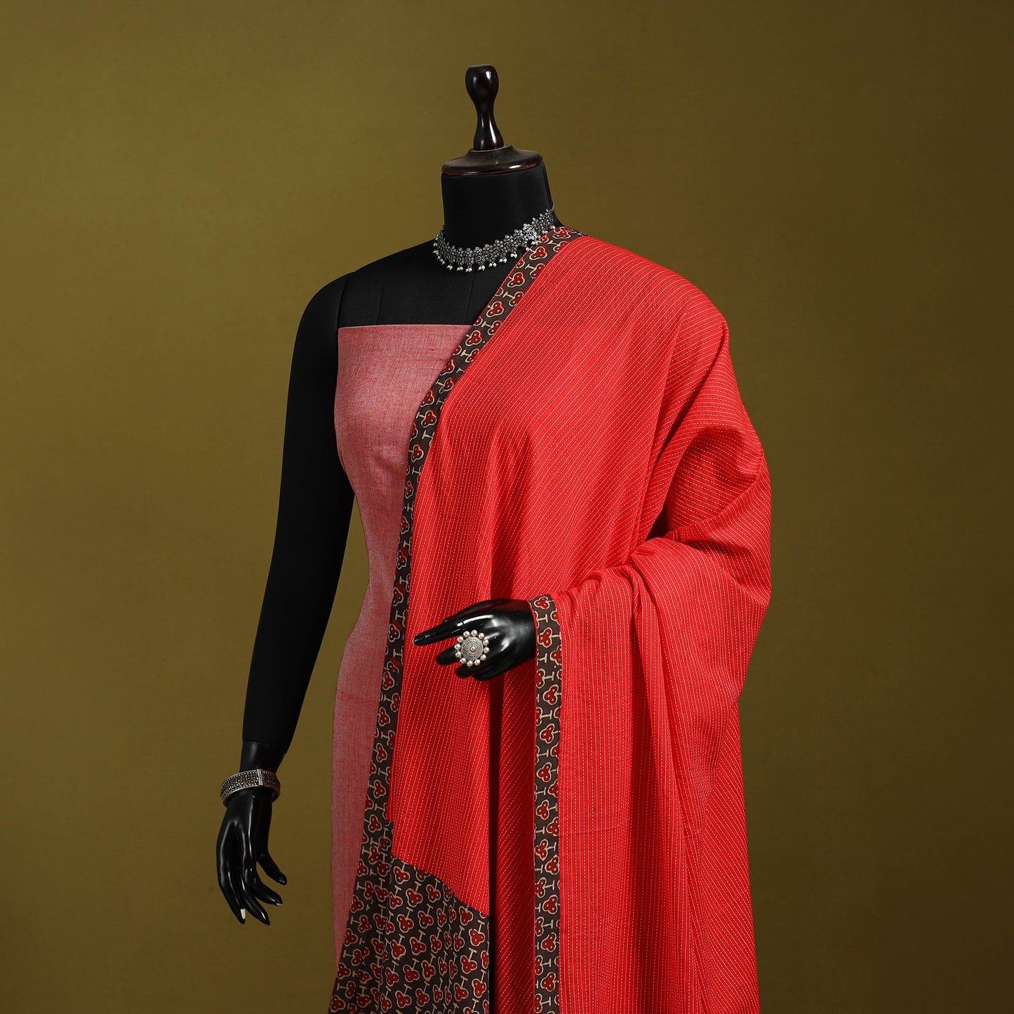 Running stitch with patchwork cotton dupatta 08