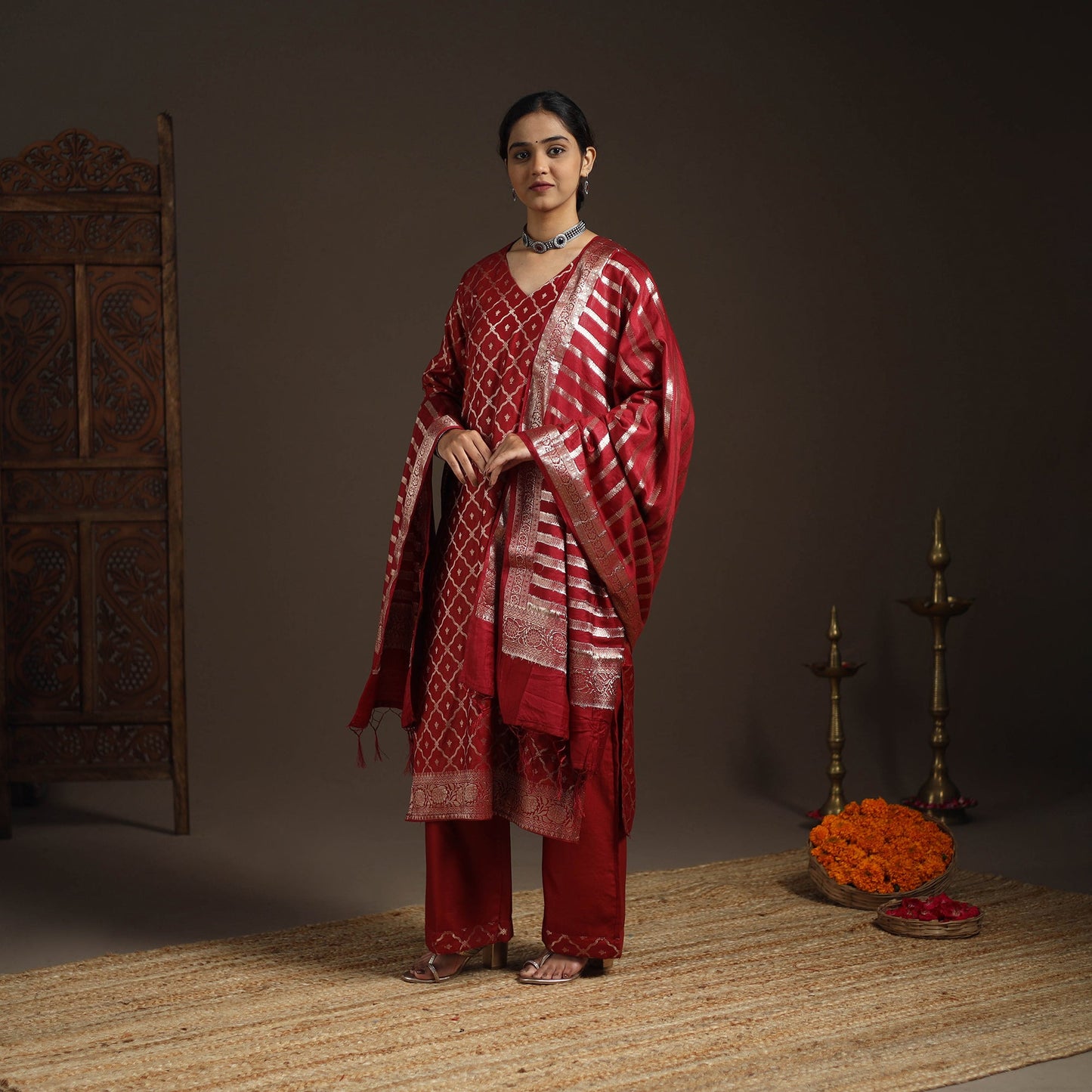 Red - tanchoi silk cotton banarasi kurta set for women (set