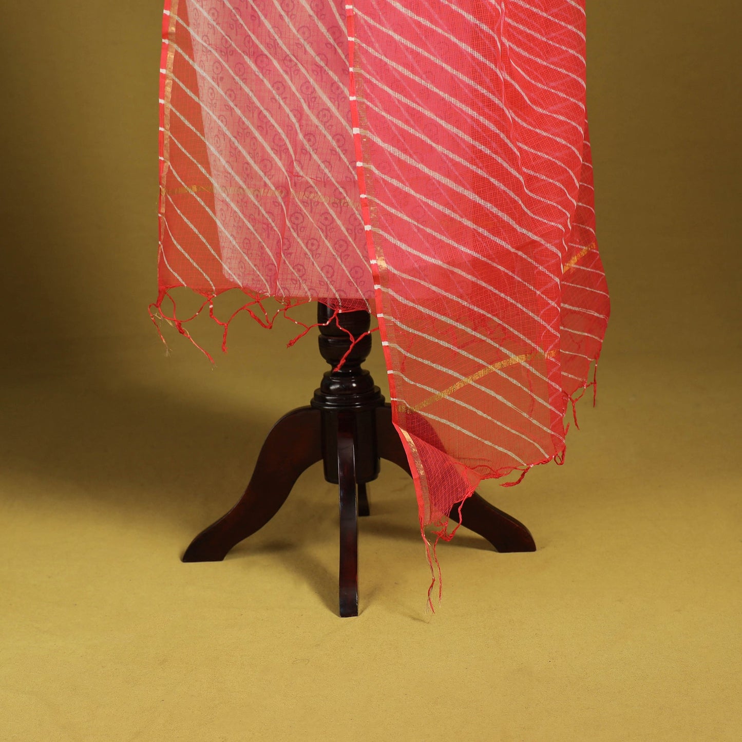 Red - tie-dye kota doria cotton leheriya dupatta 12