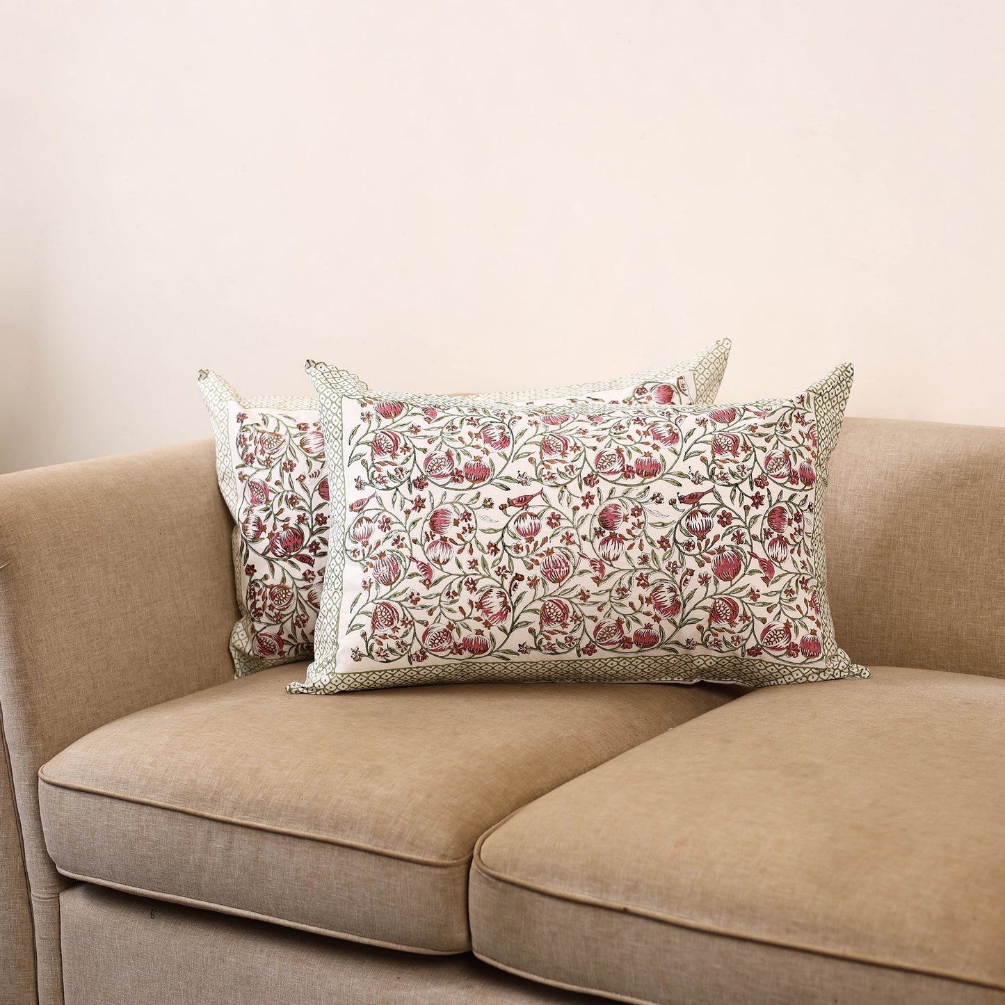 Set of 2 sanganeri cotton pillow covers 125 - handcrafted