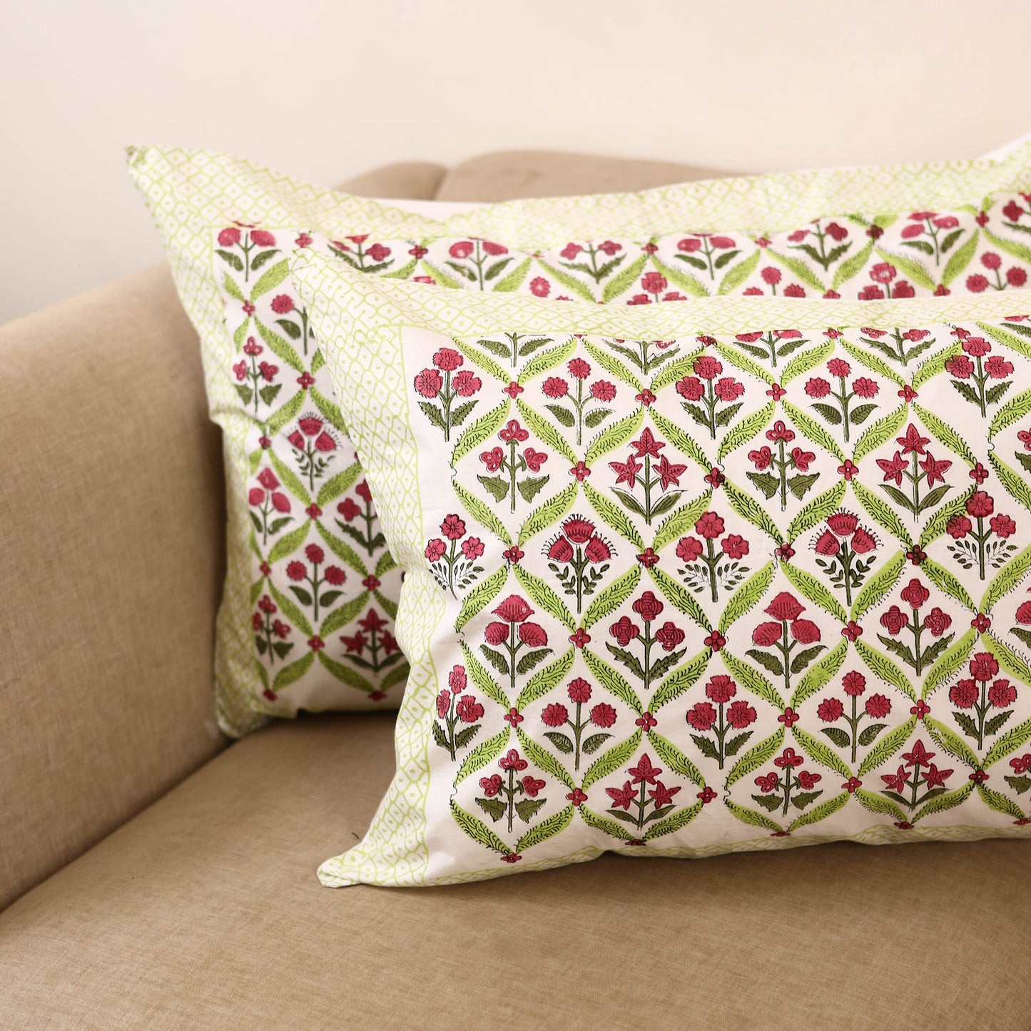 Set of 2 sanganeri cotton pillow covers 138 - handcrafted