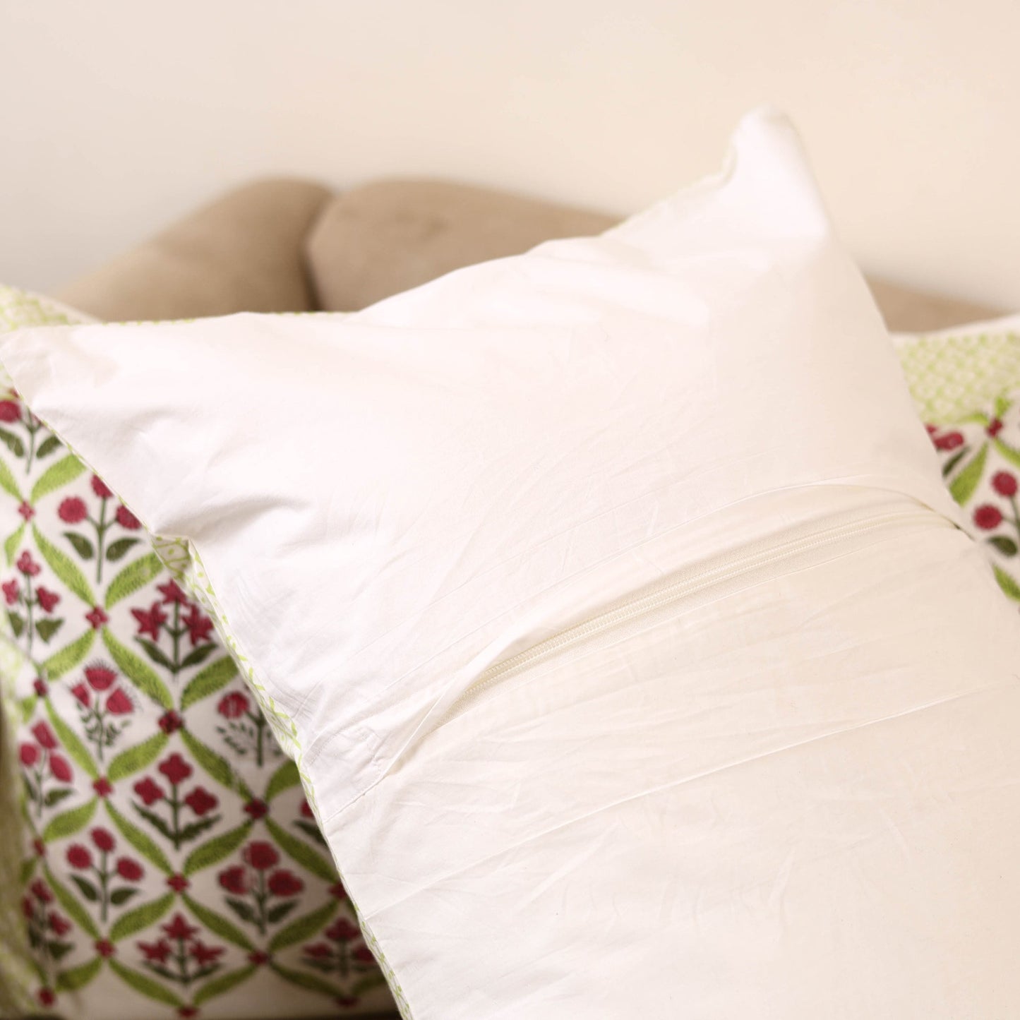 Set of 2 sanganeri cotton pillow covers 138 - handcrafted