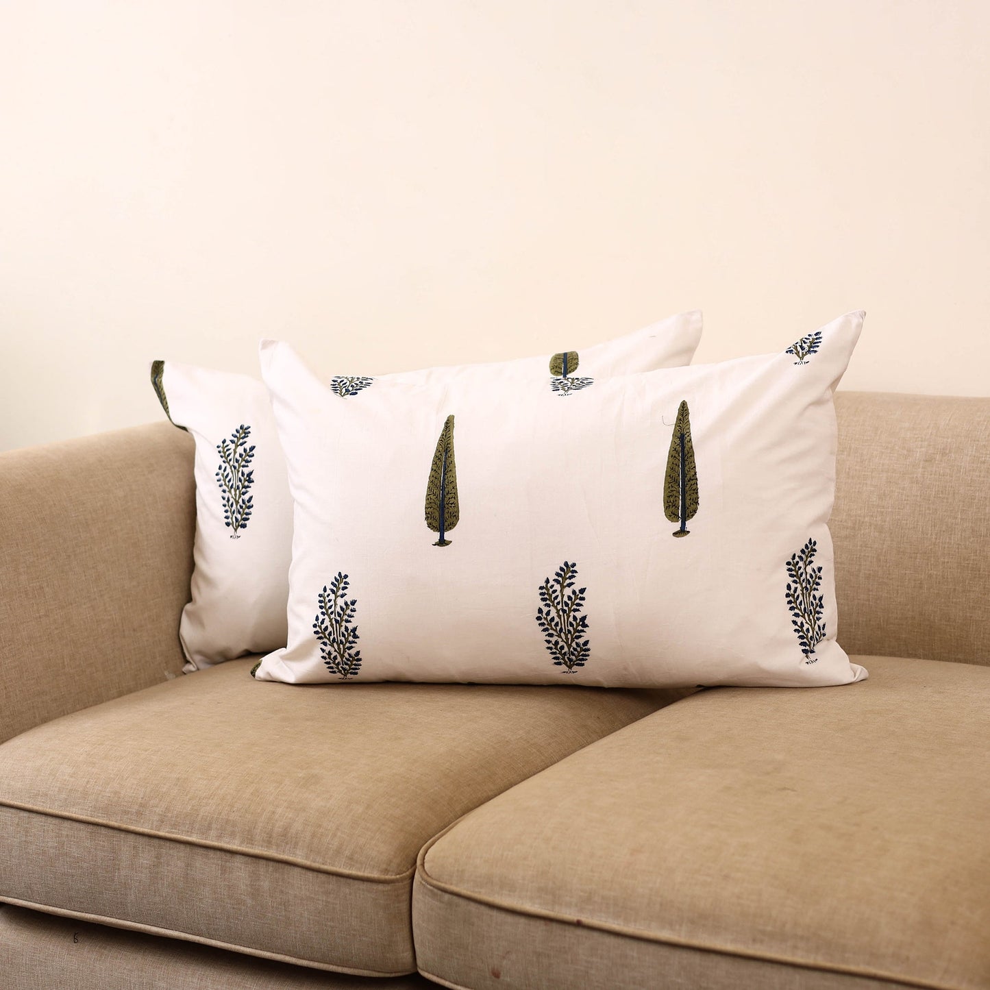 Set of 2 sanganeri cotton pillow covers 142 - handcrafted