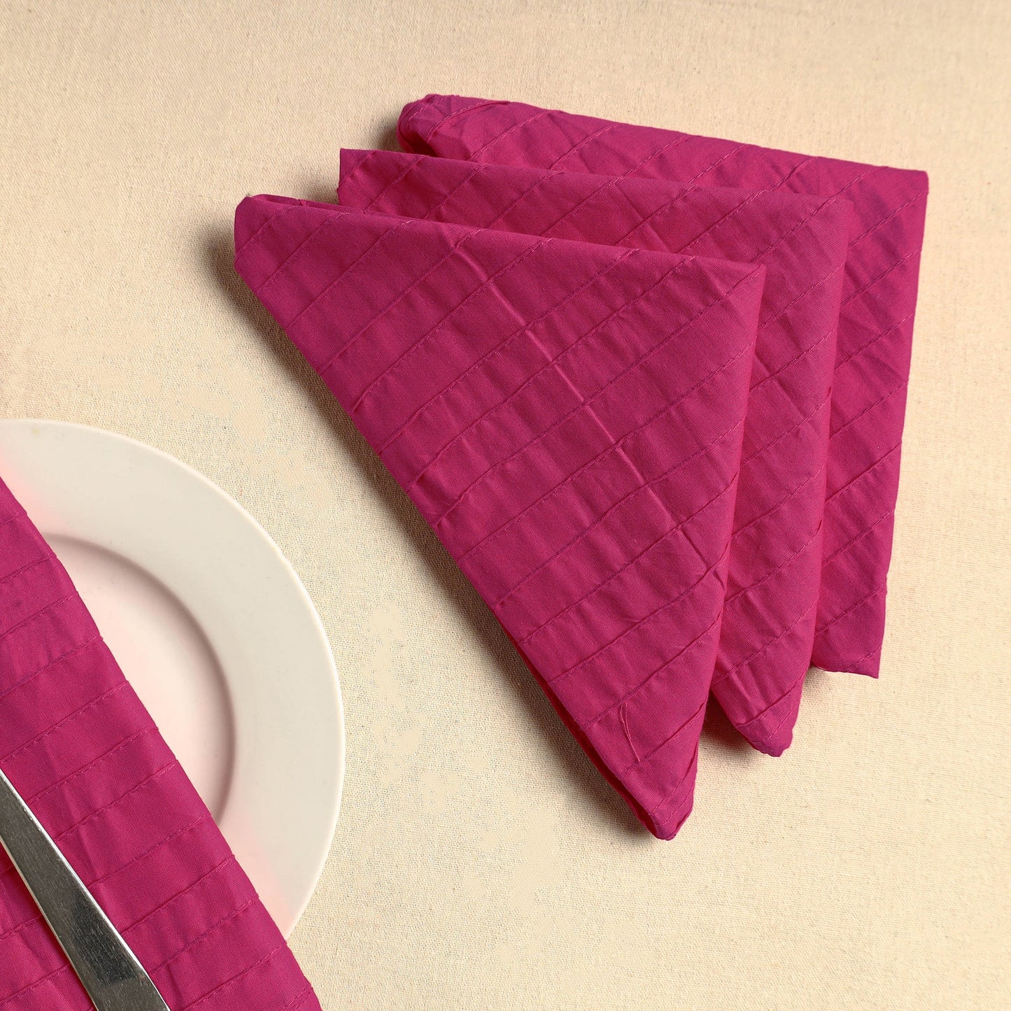 Purple Set of 4 - Pintuck Plain Cotton Table Napkins (18 x 18 in) 25