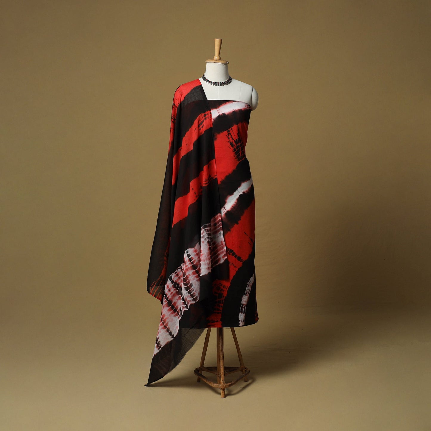 Shibori tie-dye cotton 3pc unstitched dress material suit