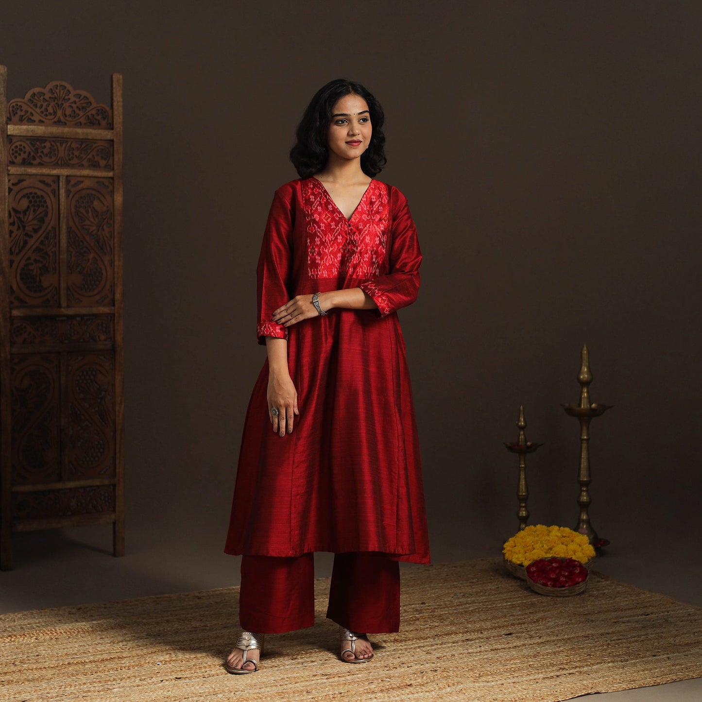 Slub silk a-line plain kurta with ikat patch 01